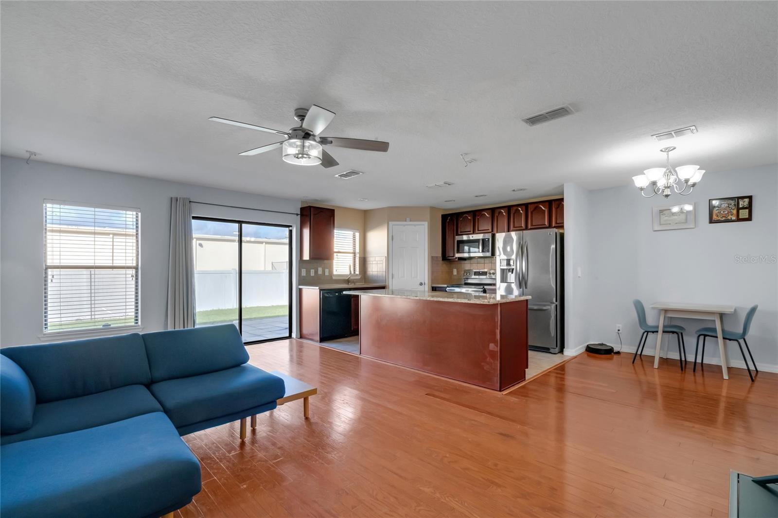 Image 7 of 23 For 2120 Windsor Lake Circle