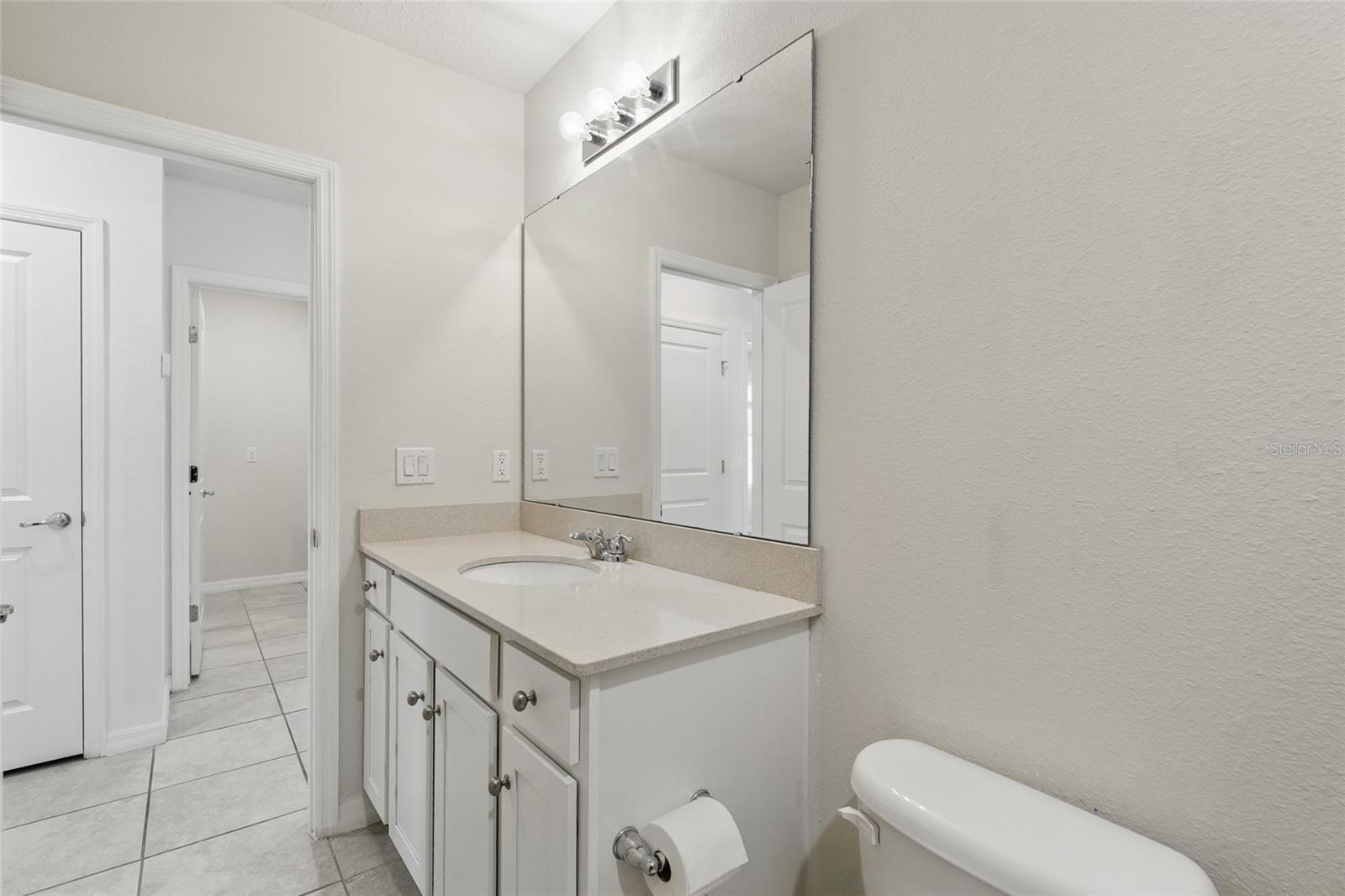Image 46 of 61 For 5079 Royal Point Avenue
