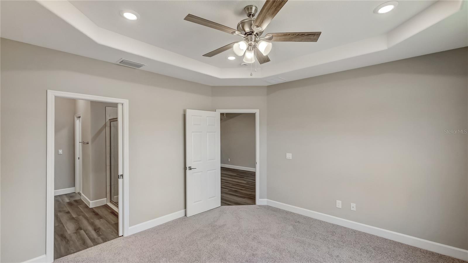 Image 15 of 25 For 8584 Magnificent Lane