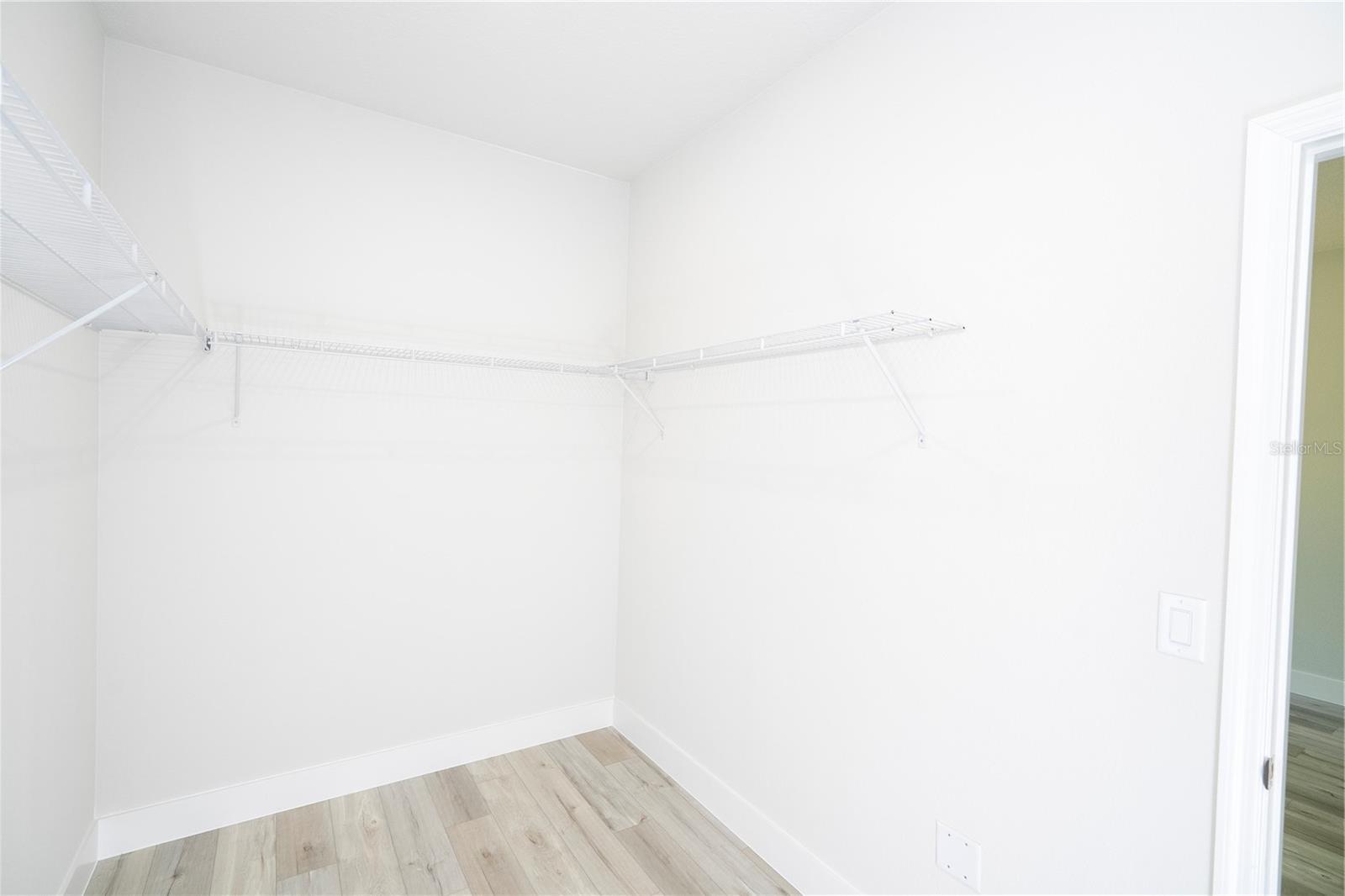 Image 37 of 43 For 10333 Halsey Way