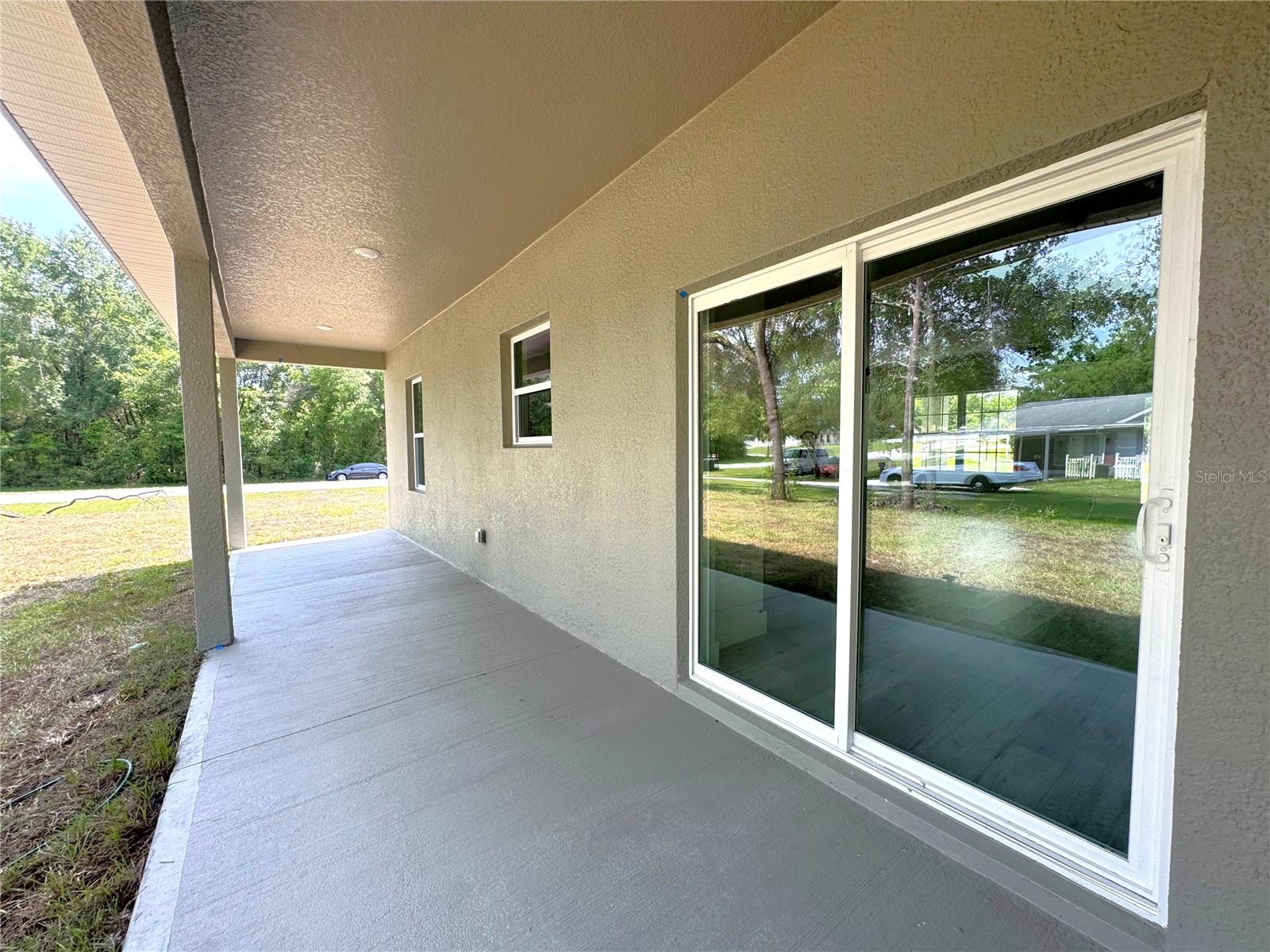 Image 5 of 43 For 10333 Halsey Way