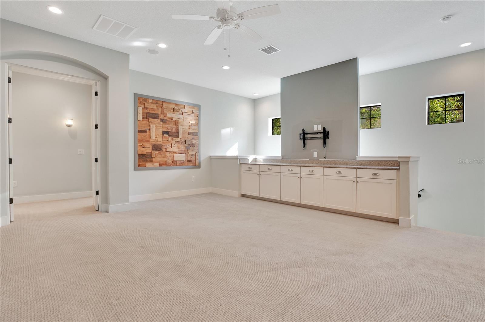 Image 17 of 44 For 8149 Via Vittoria Way