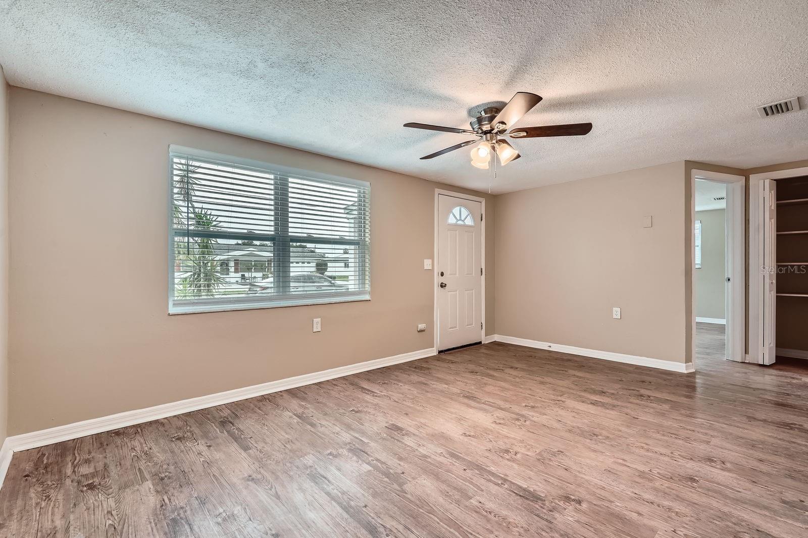 Image 12 of 33 For 5429 Flora Avenue