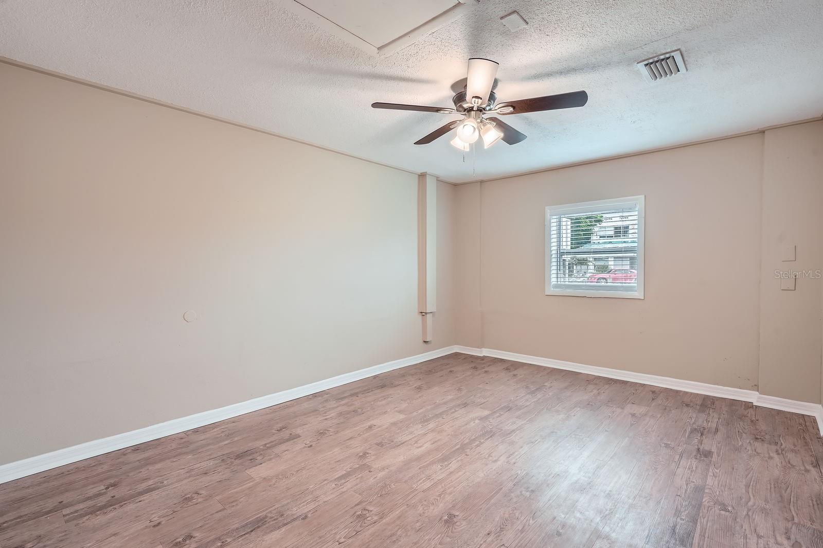 Image 17 of 33 For 5429 Flora Avenue