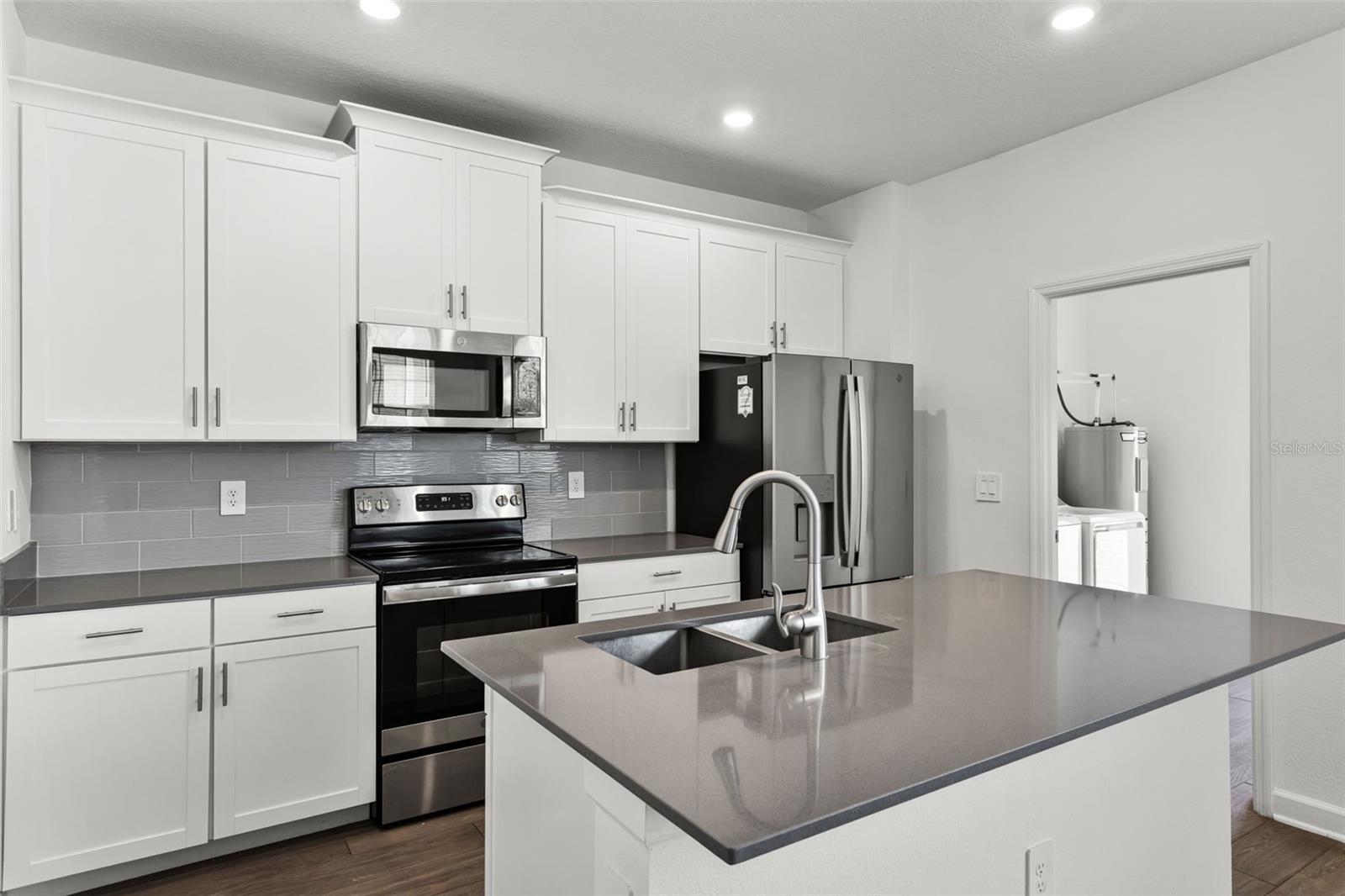 Image 5 of 25 For 3124 Addison Boulevard