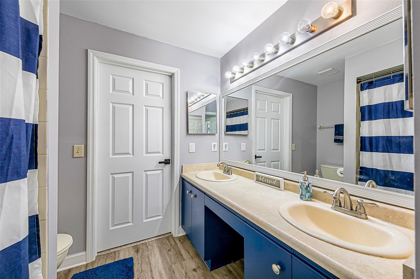 Image 22 of 61 For 4236 Pondapple Drive