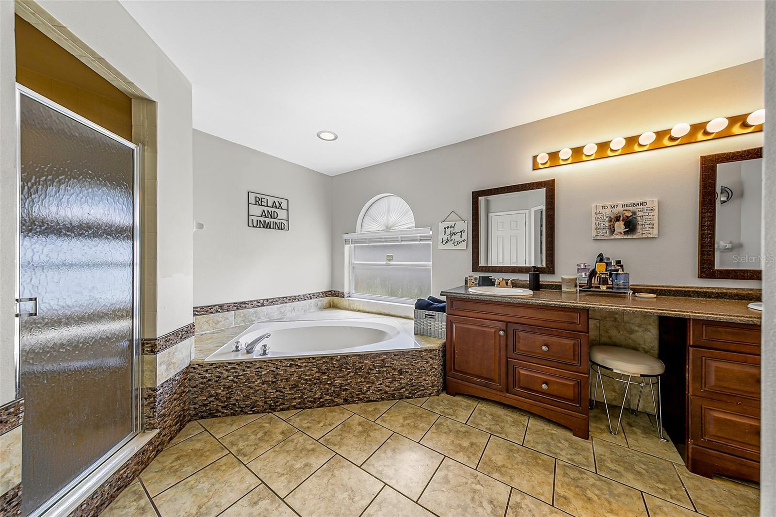 Image 27 of 61 For 4236 Pondapple Drive