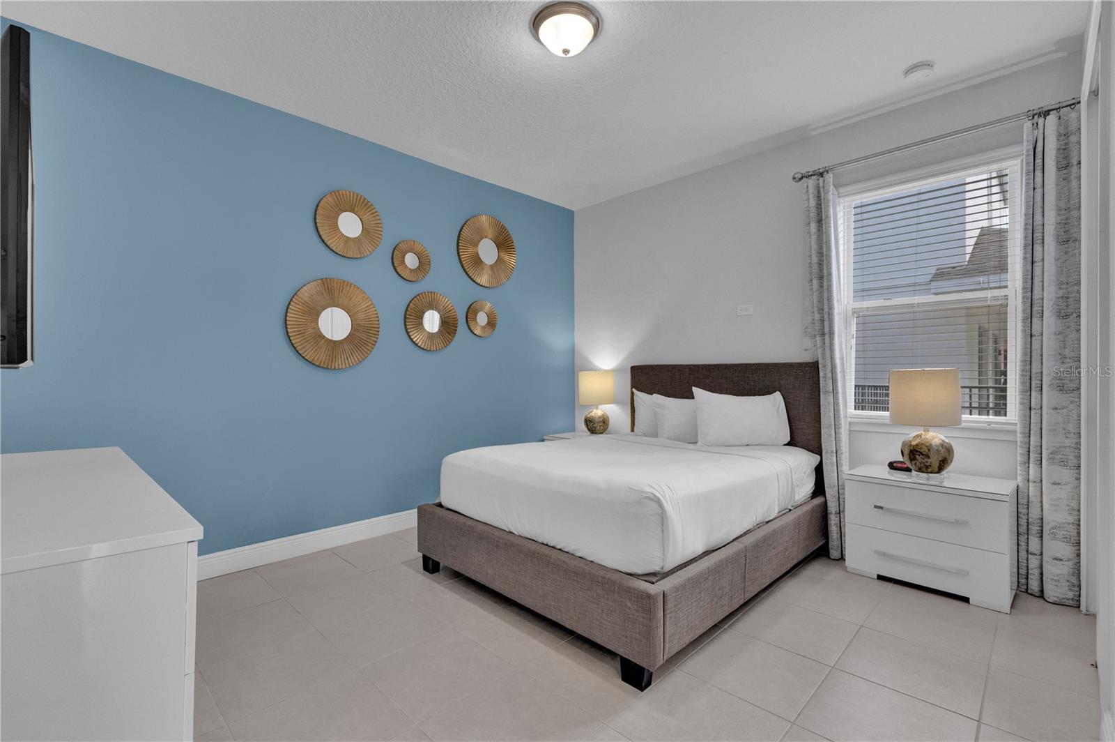 Listing photo id 18 for 7524 Marker Avenue