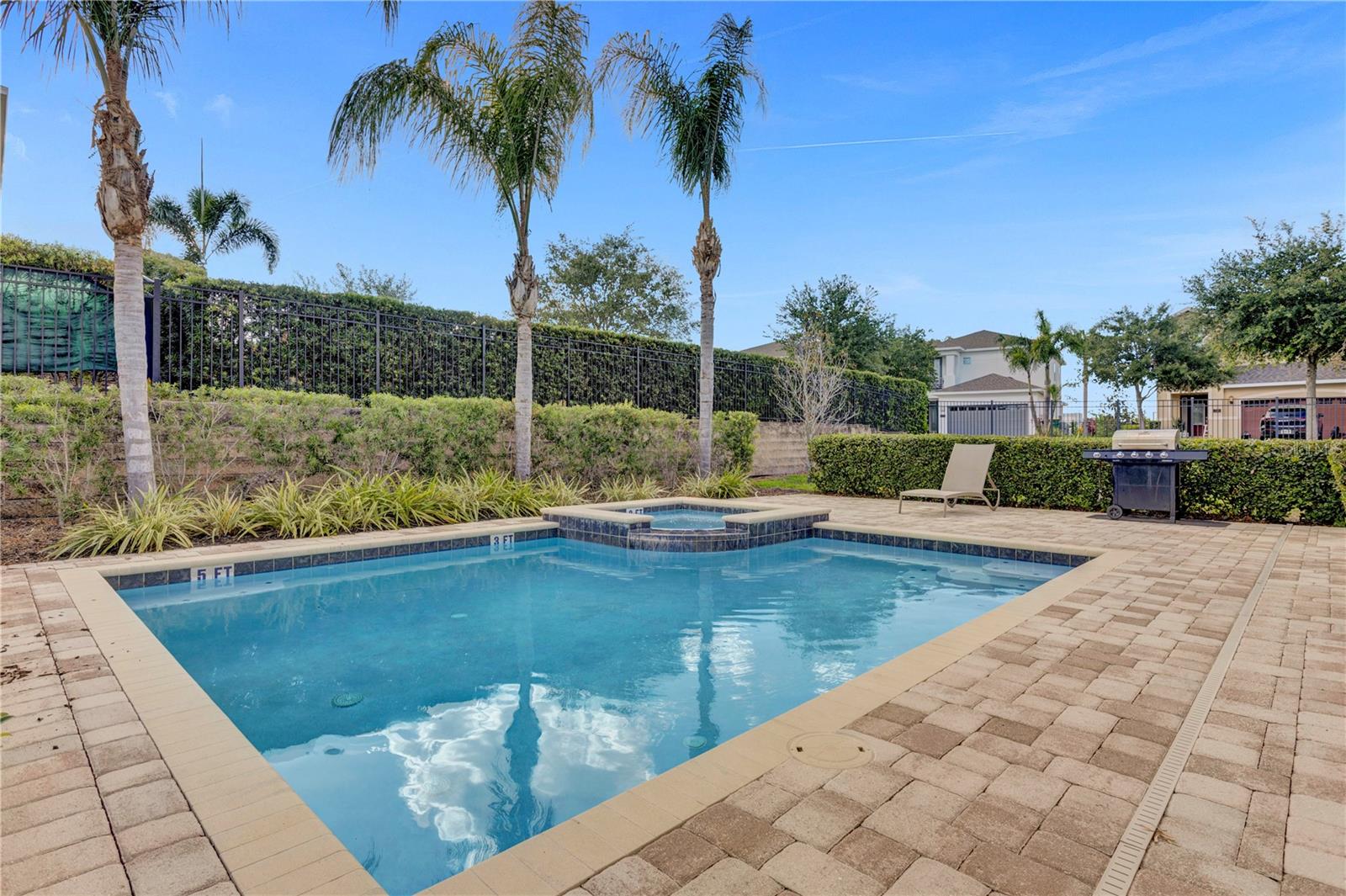 Listing photo id 43 for 7524 Marker Avenue