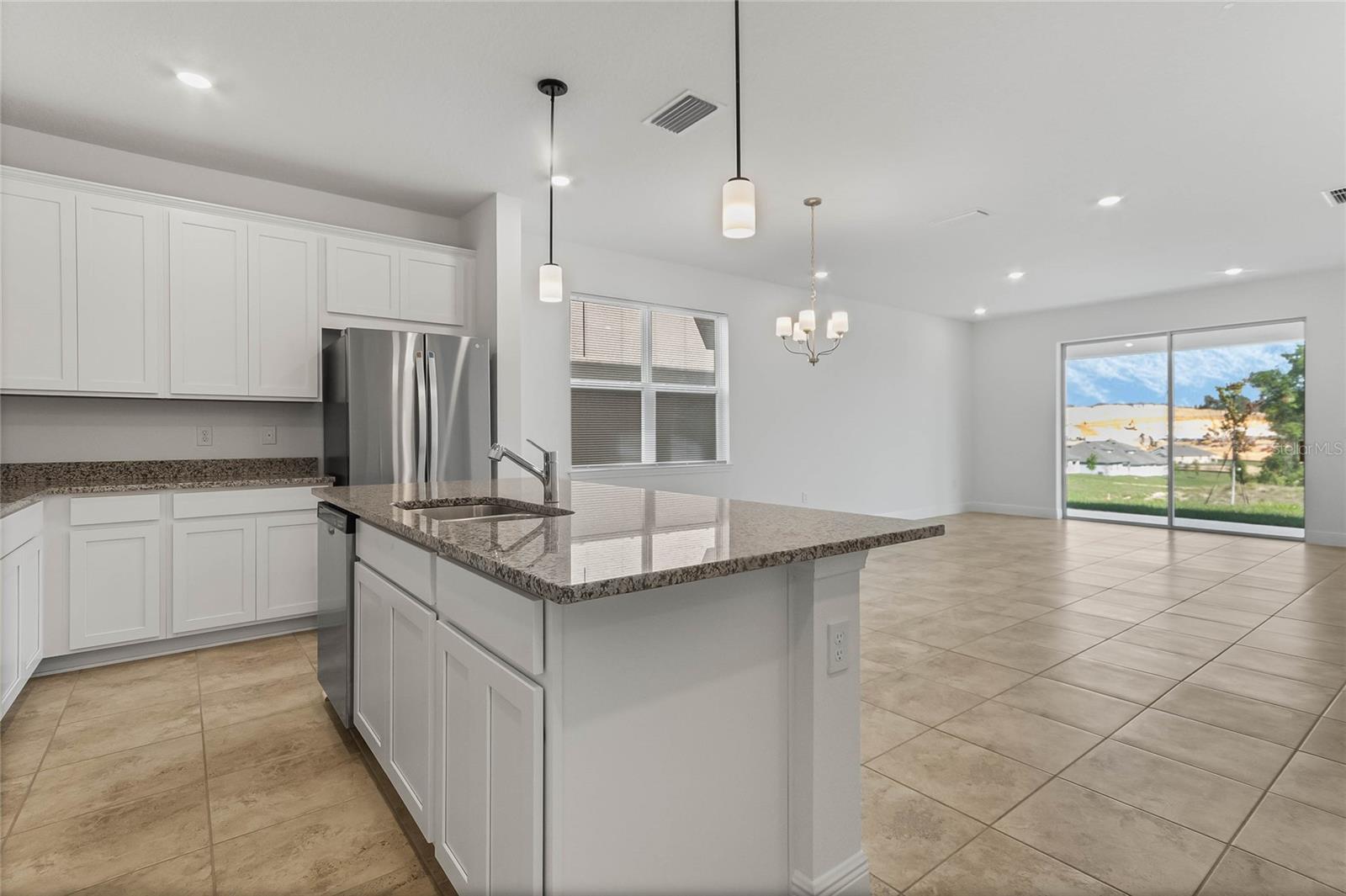 Image 10 of 33 For 2040 Axel Street