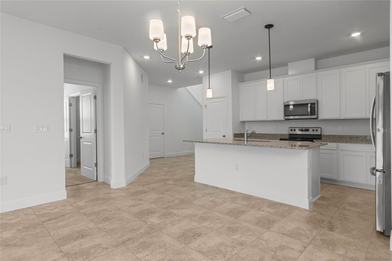 Image 12 of 33 For 2040 Axel Street