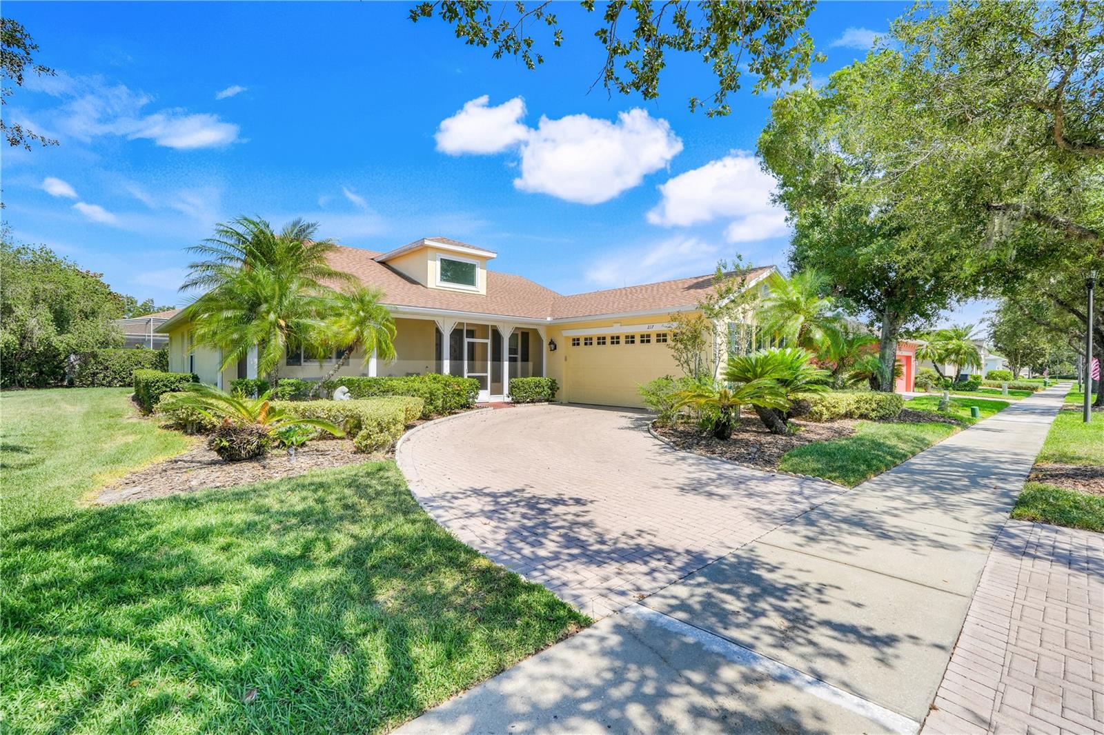 Image 2 of 47 For 217 Lake Cassidy Drive