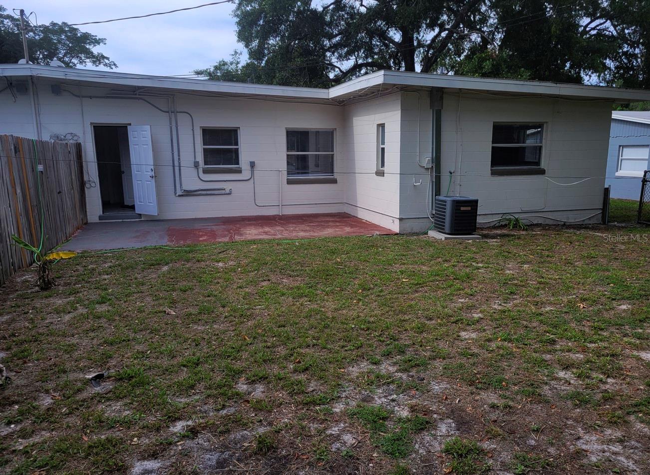 Image 10 of 10 For 70 Griggs Avenue