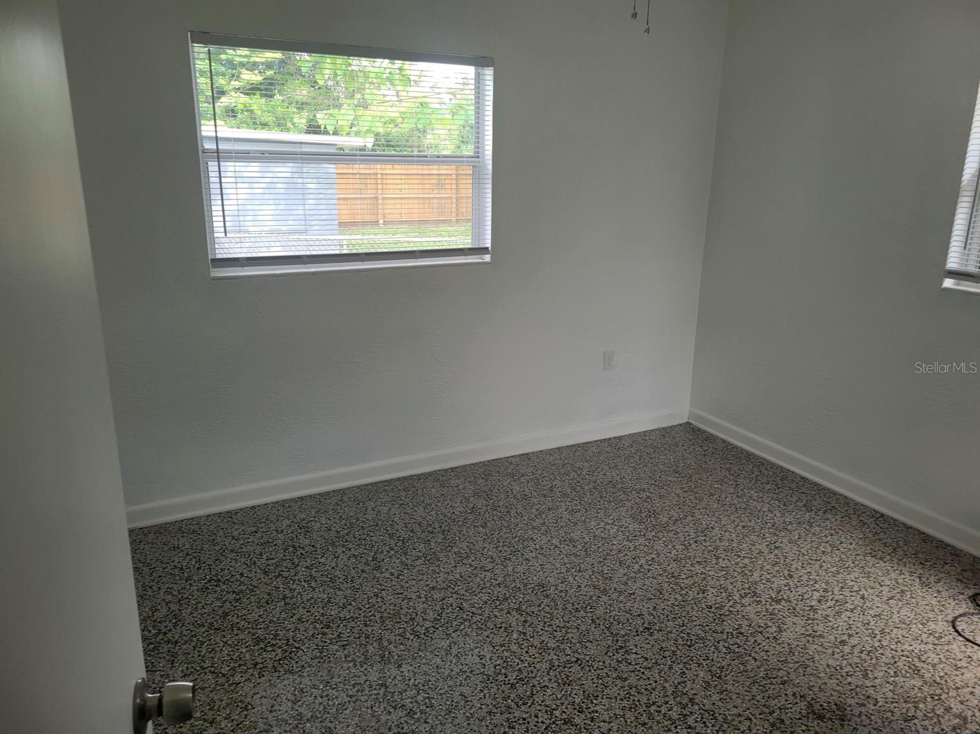 Image 5 of 10 For 70 Griggs Avenue