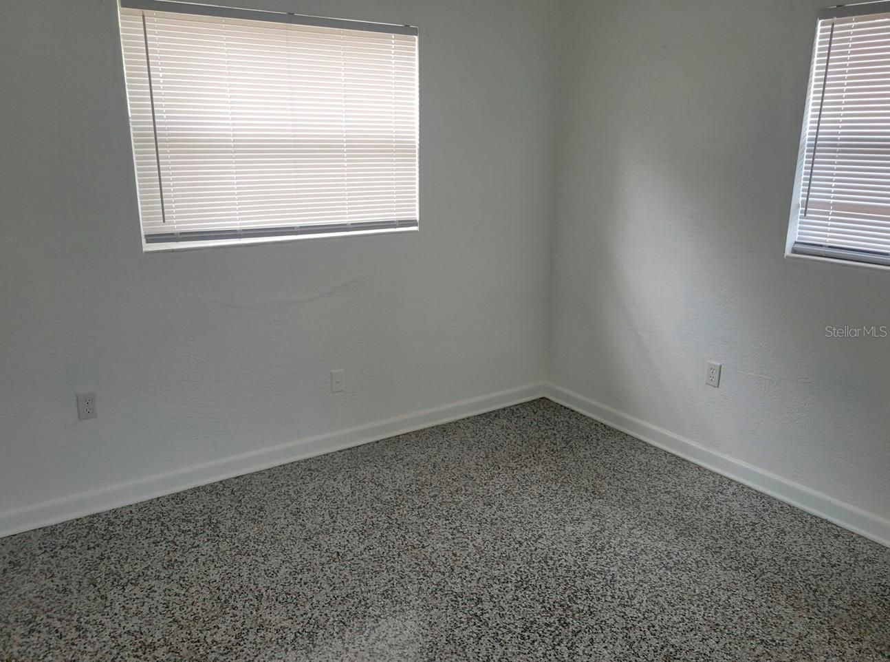 Image 7 of 10 For 70 Griggs Avenue