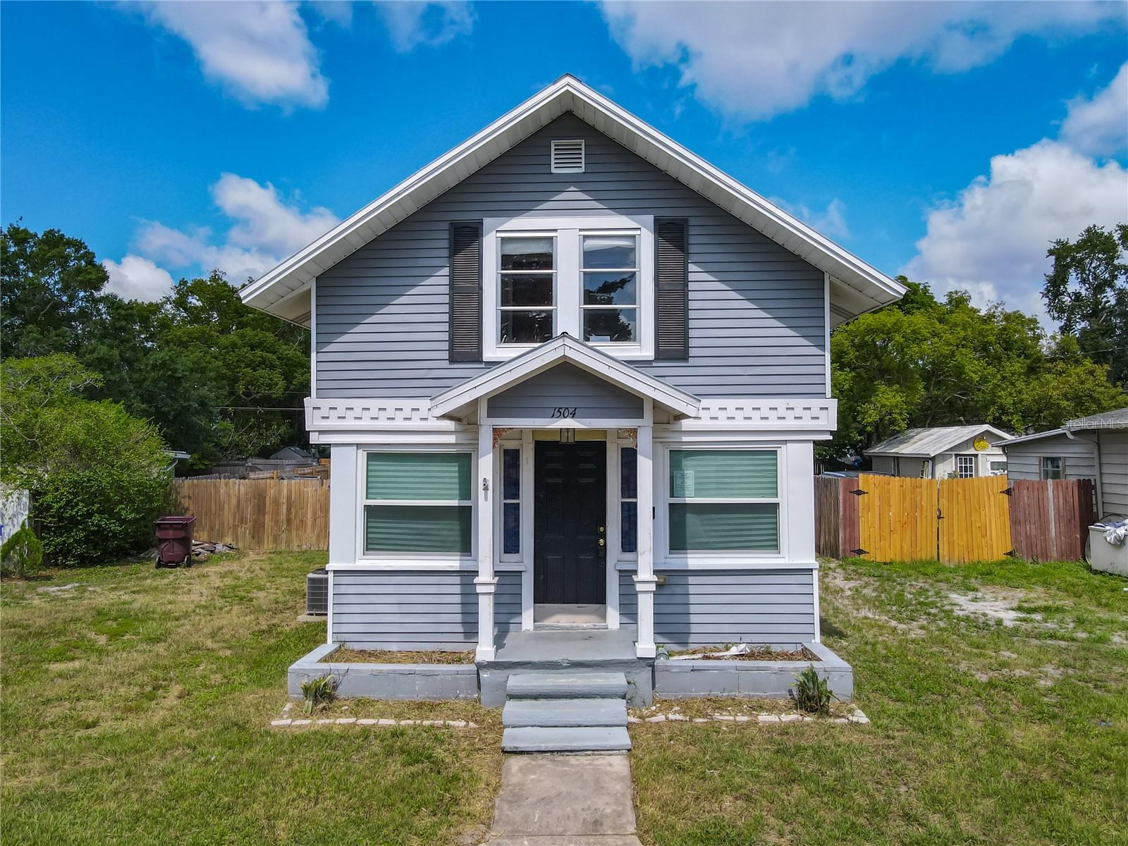 Image 8 of 43 For 1504 Indiana Avenue
