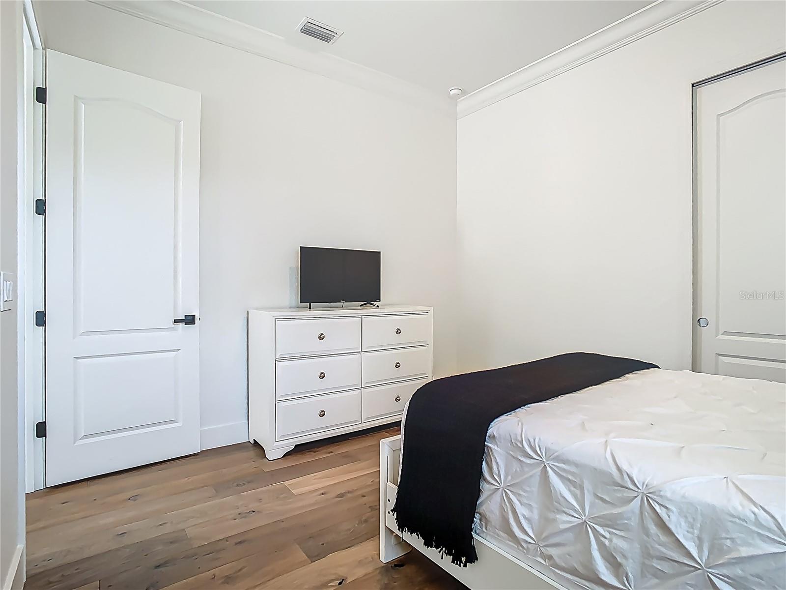 Image 55 of 98 For 9942 Hatton Circle