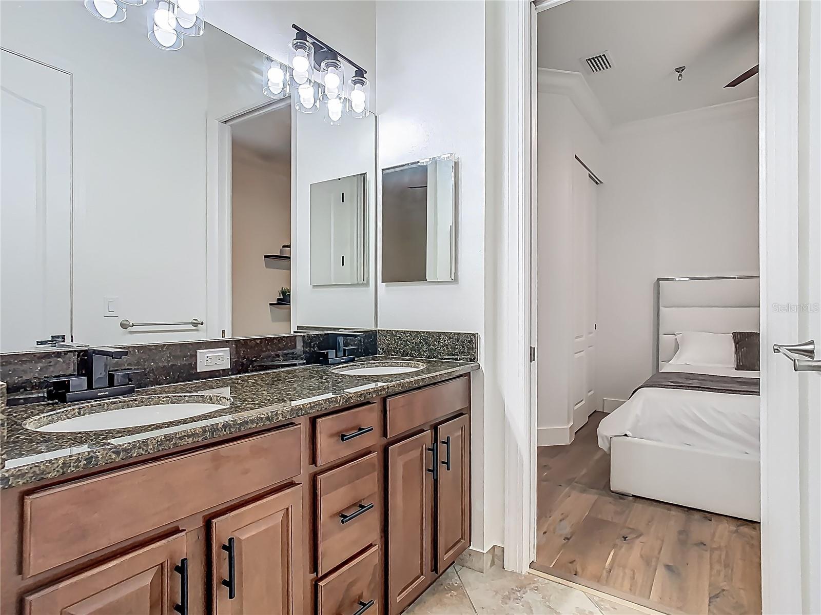 Image 66 of 98 For 9942 Hatton Circle