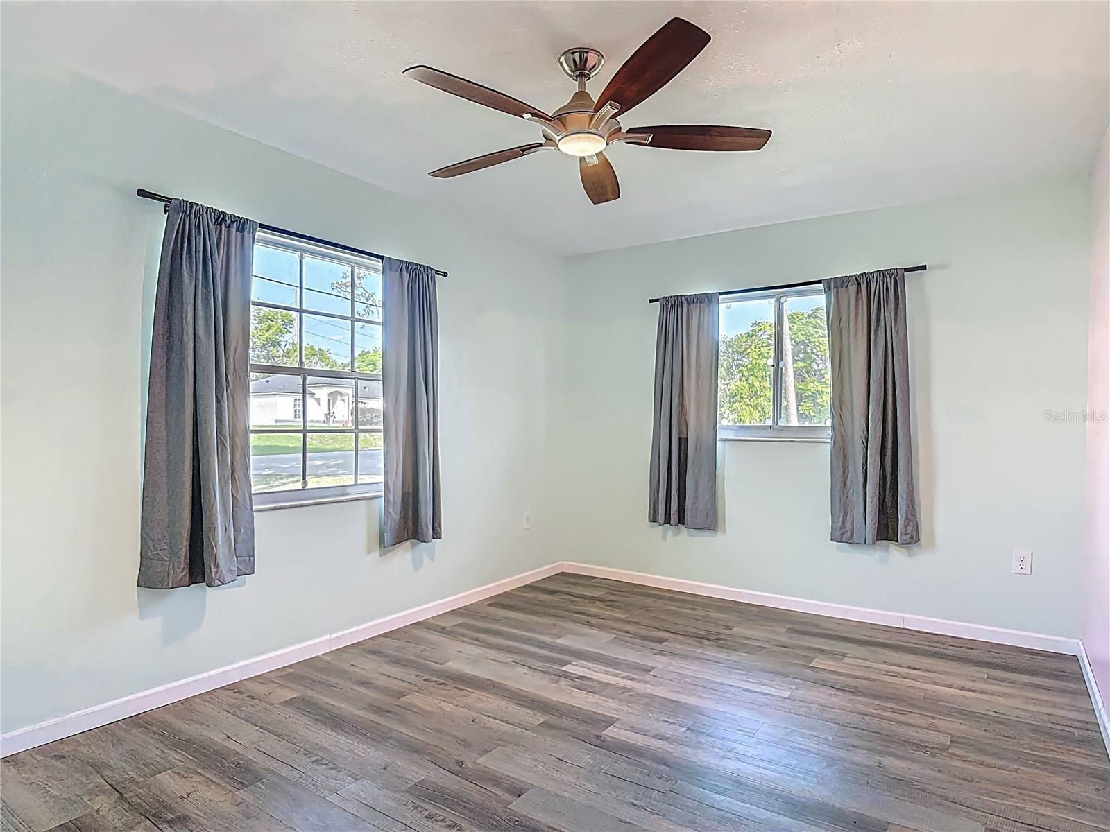 Image 16 of 44 For 1276 Comerwood Drive