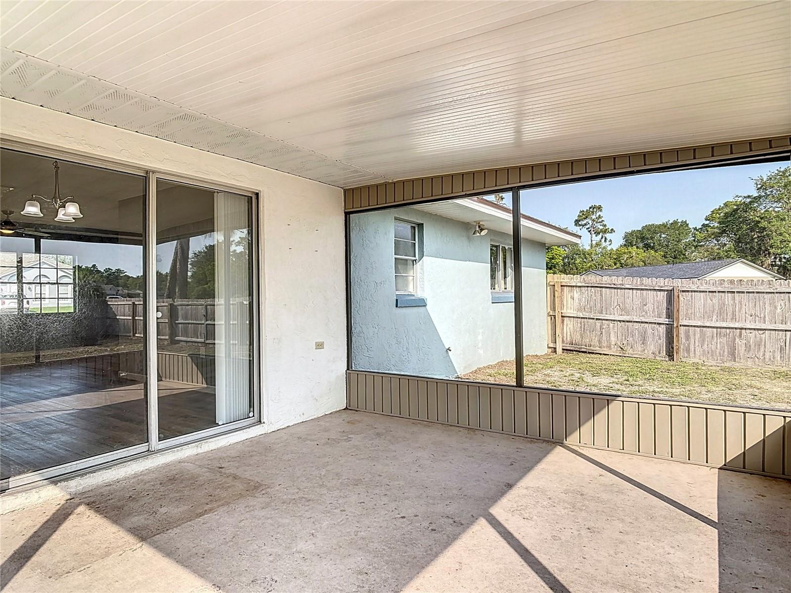 Image 30 of 44 For 1276 Comerwood Drive