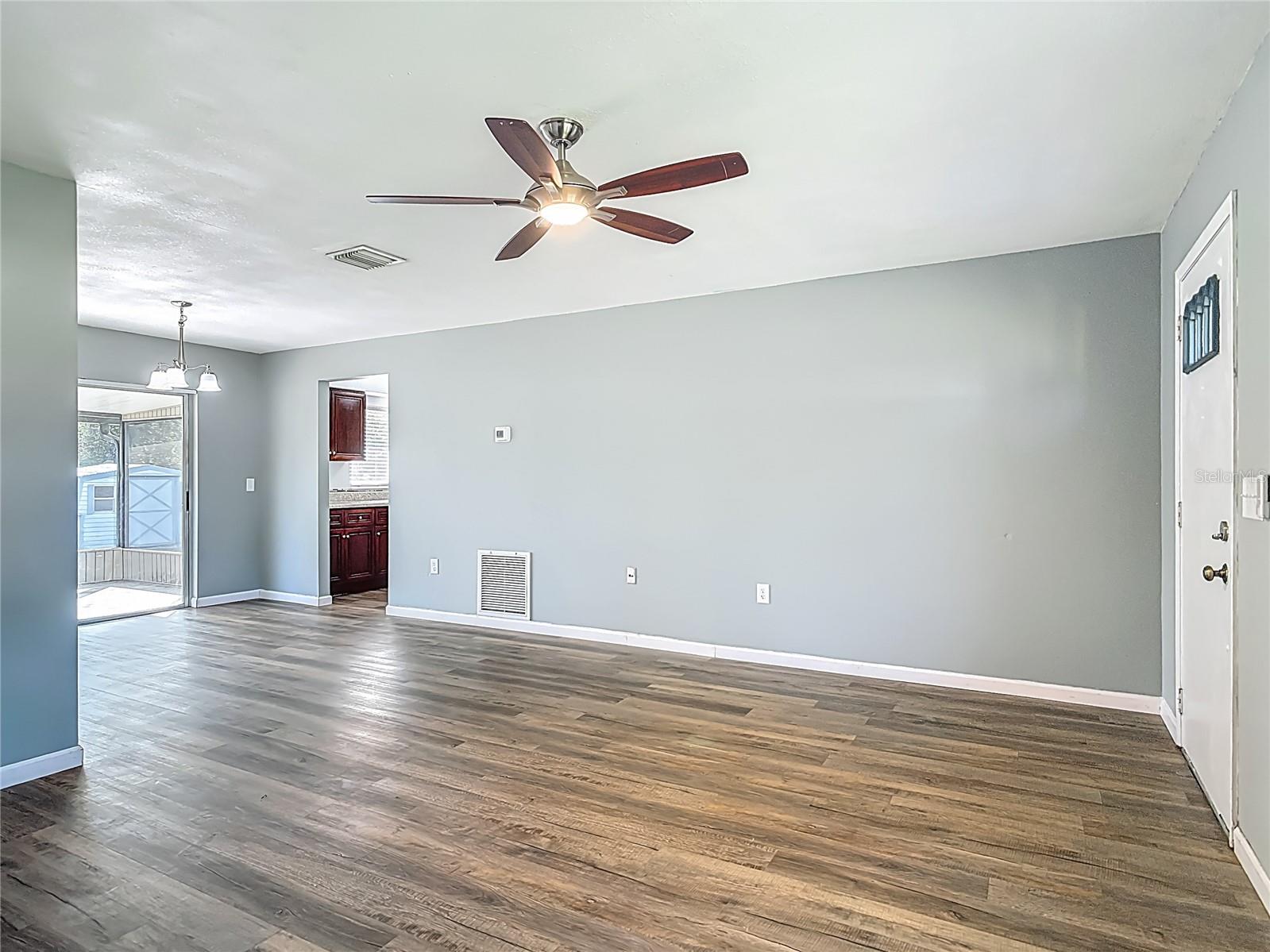 Image 6 of 44 For 1276 Comerwood Drive