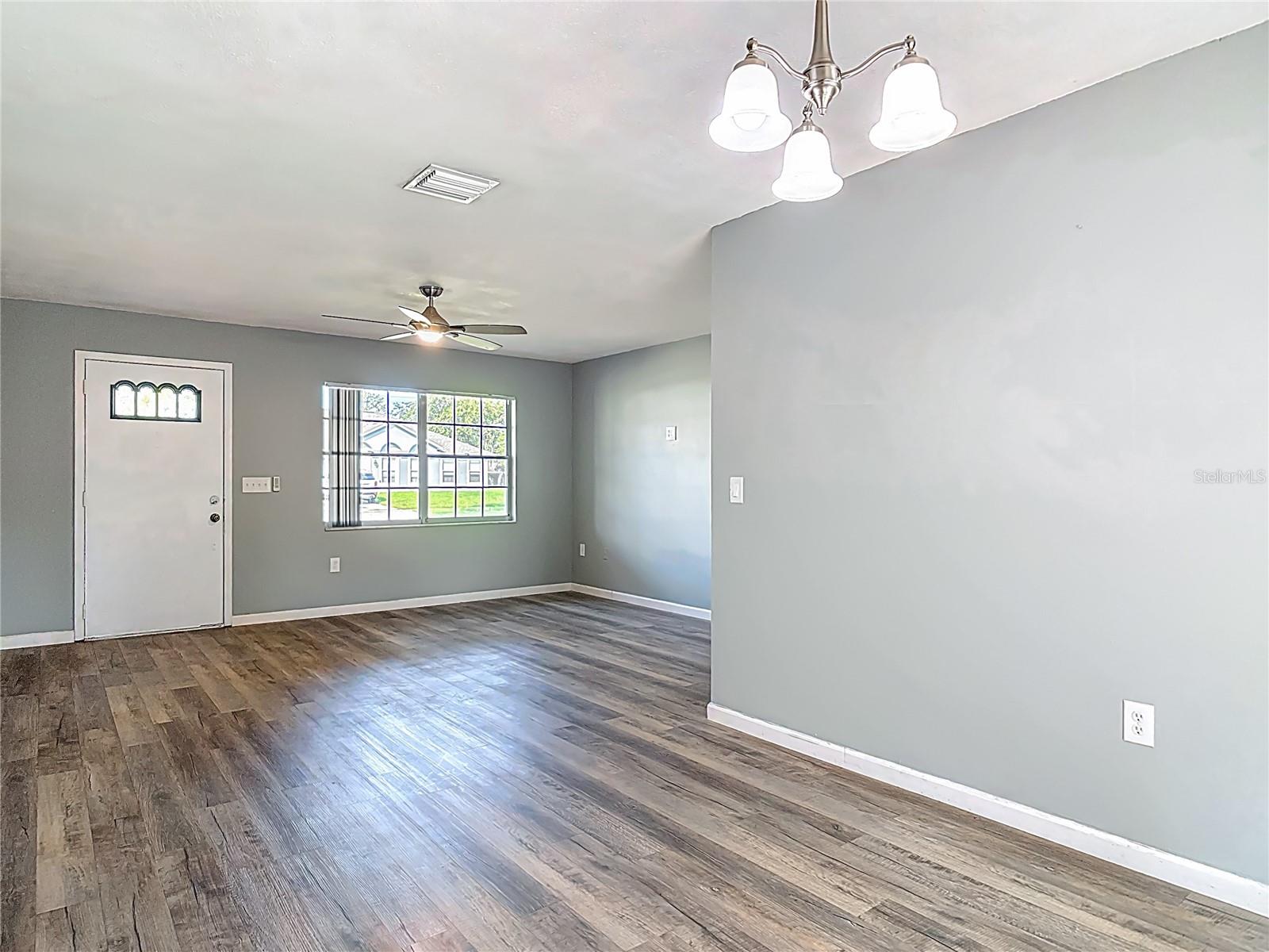 Image 9 of 44 For 1276 Comerwood Drive