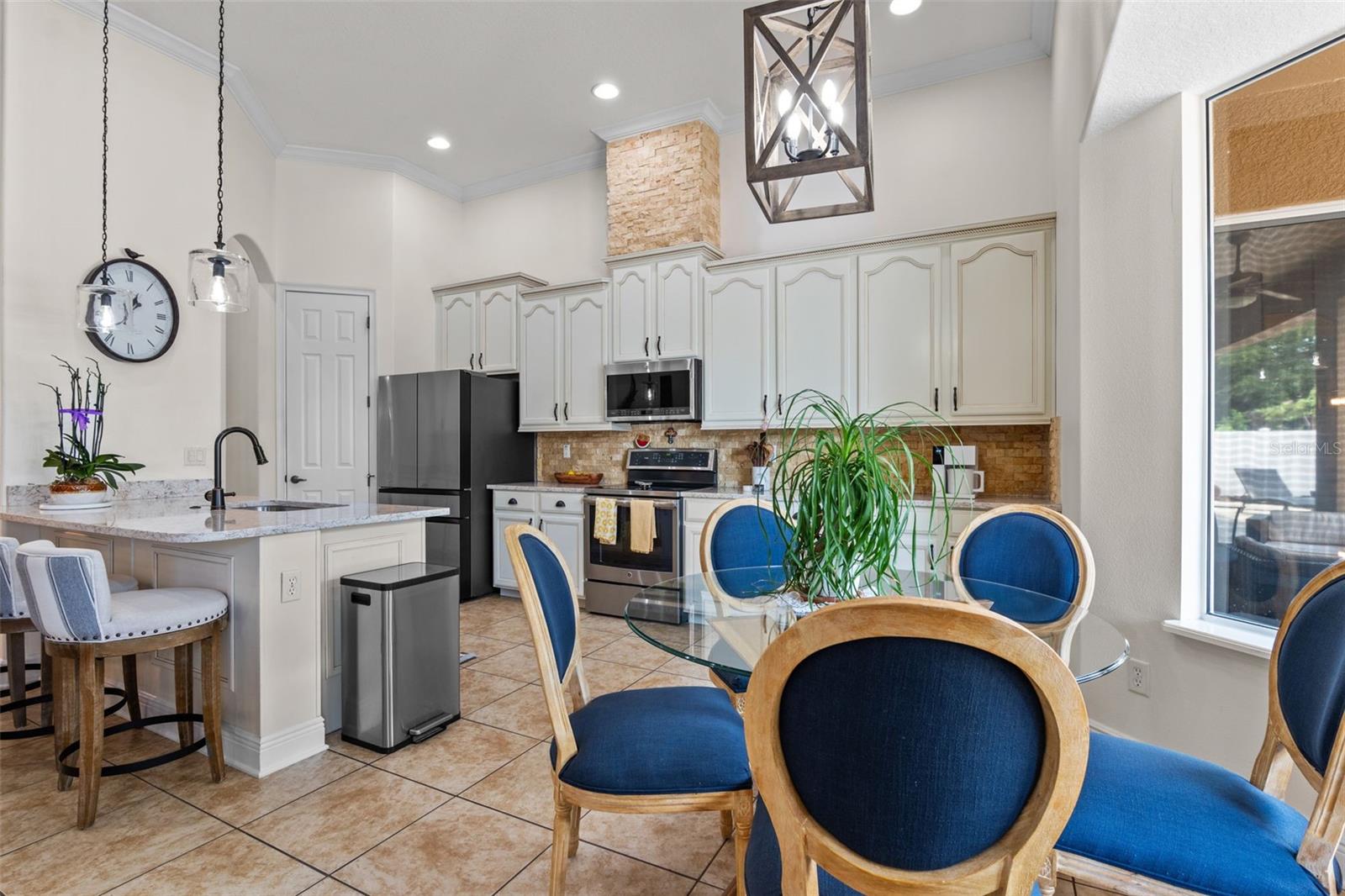 Image 20 of 65 For 2456 Northumbria Drive