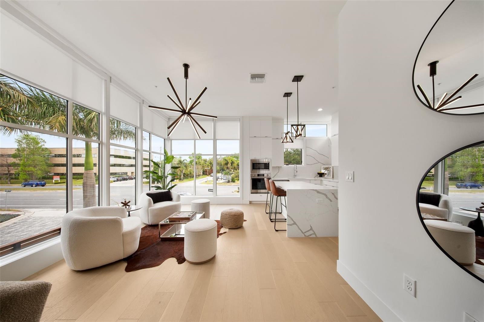 Image 8 of 61 For 1760 Mondrian Circle
