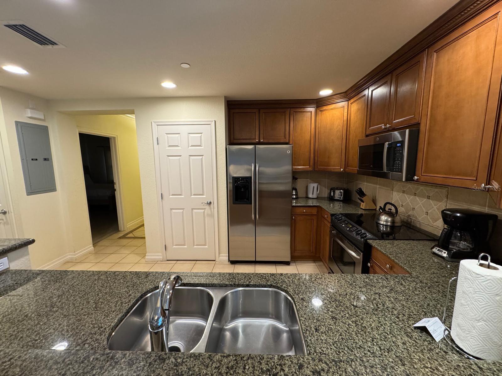 Image 14 of 31 For 7651 Whisper Way 201