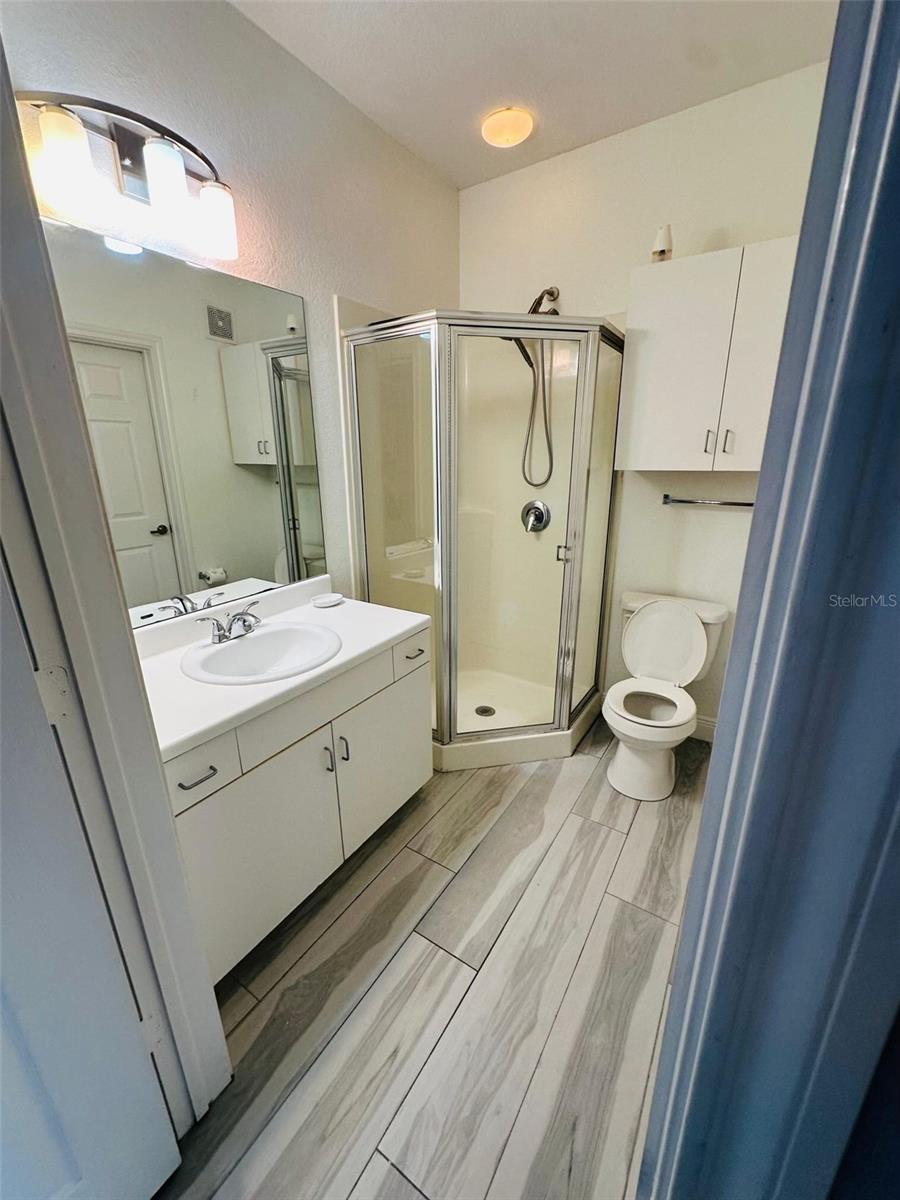 Image 10 of 15 For 860 Orange Avenue 460