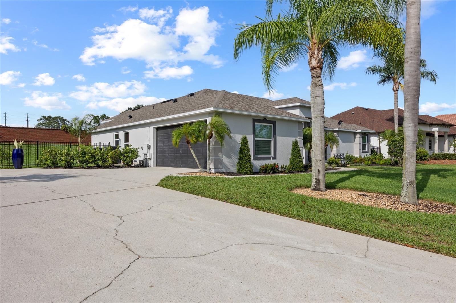 Image 4 of 64 For 1301 Johns Cove Lane