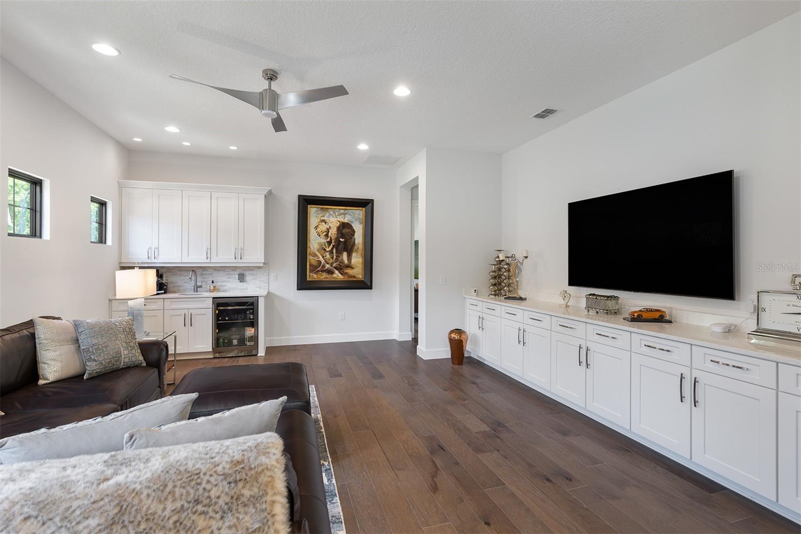 Image 29 of 54 For 8113 Via Vittoria Way