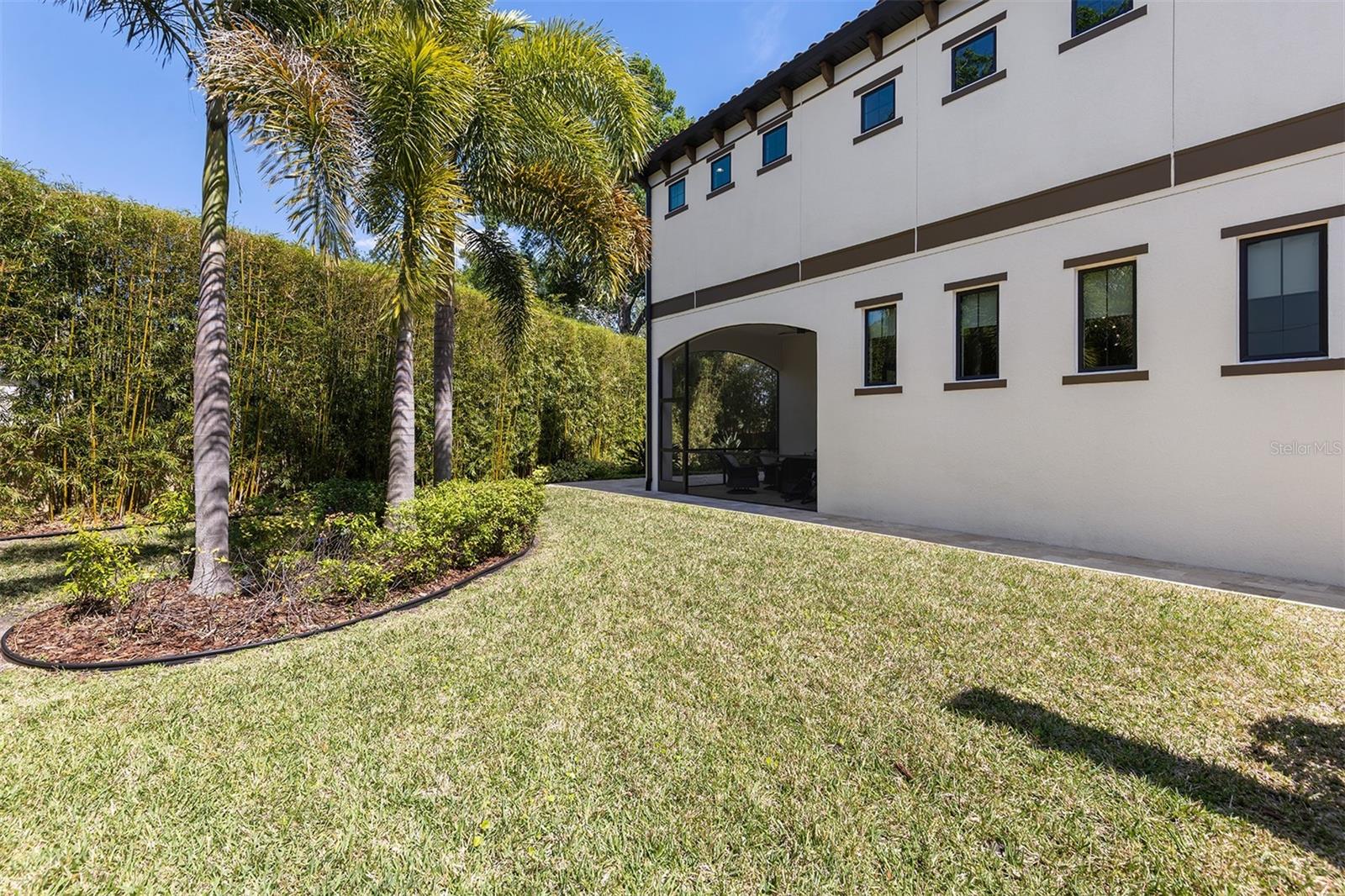 Image 40 of 54 For 8113 Via Vittoria Way