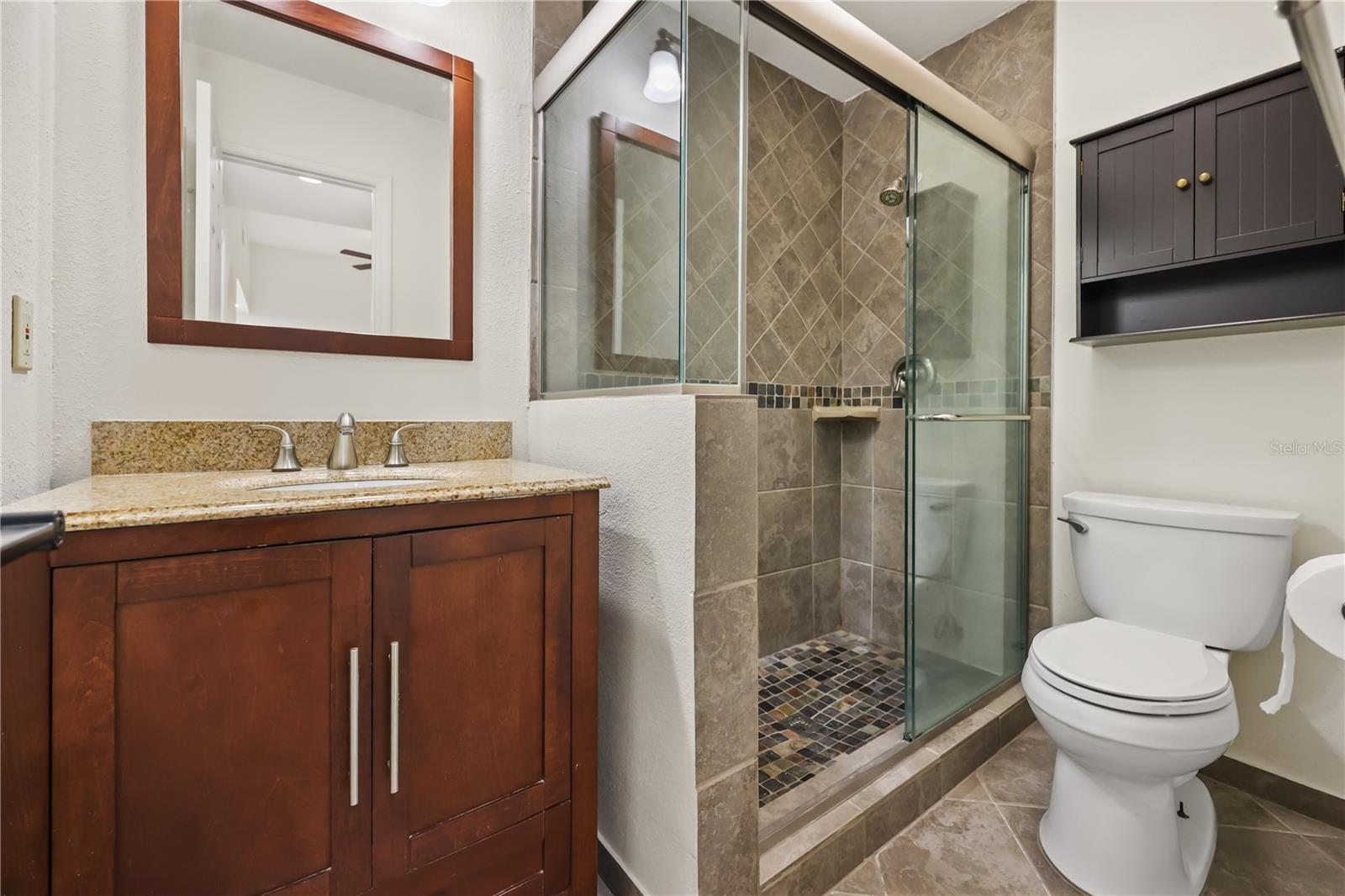 Image 19 of 23 For 7528 Chapelhill Drive