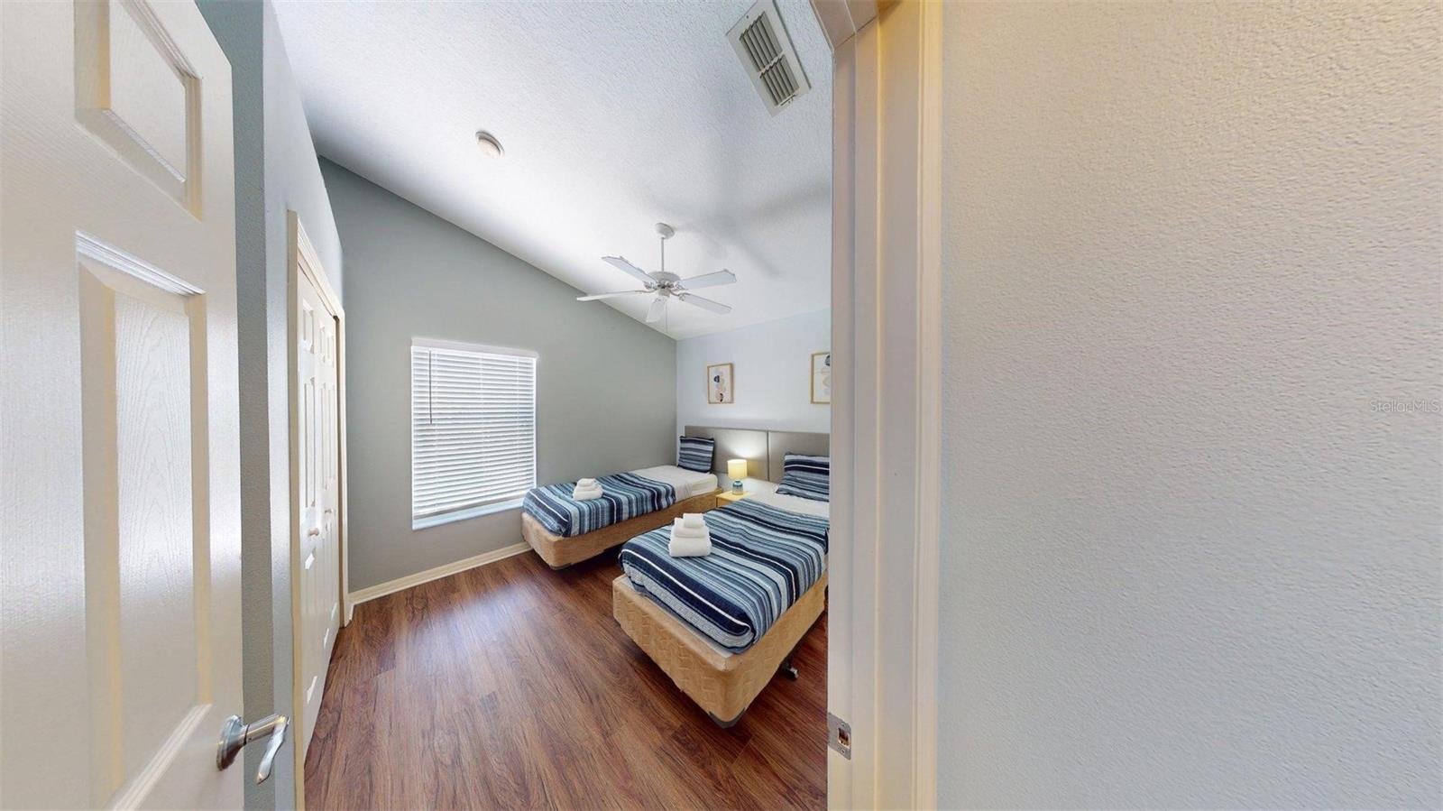 Image 25 of 36 For 257 Bonville Drive