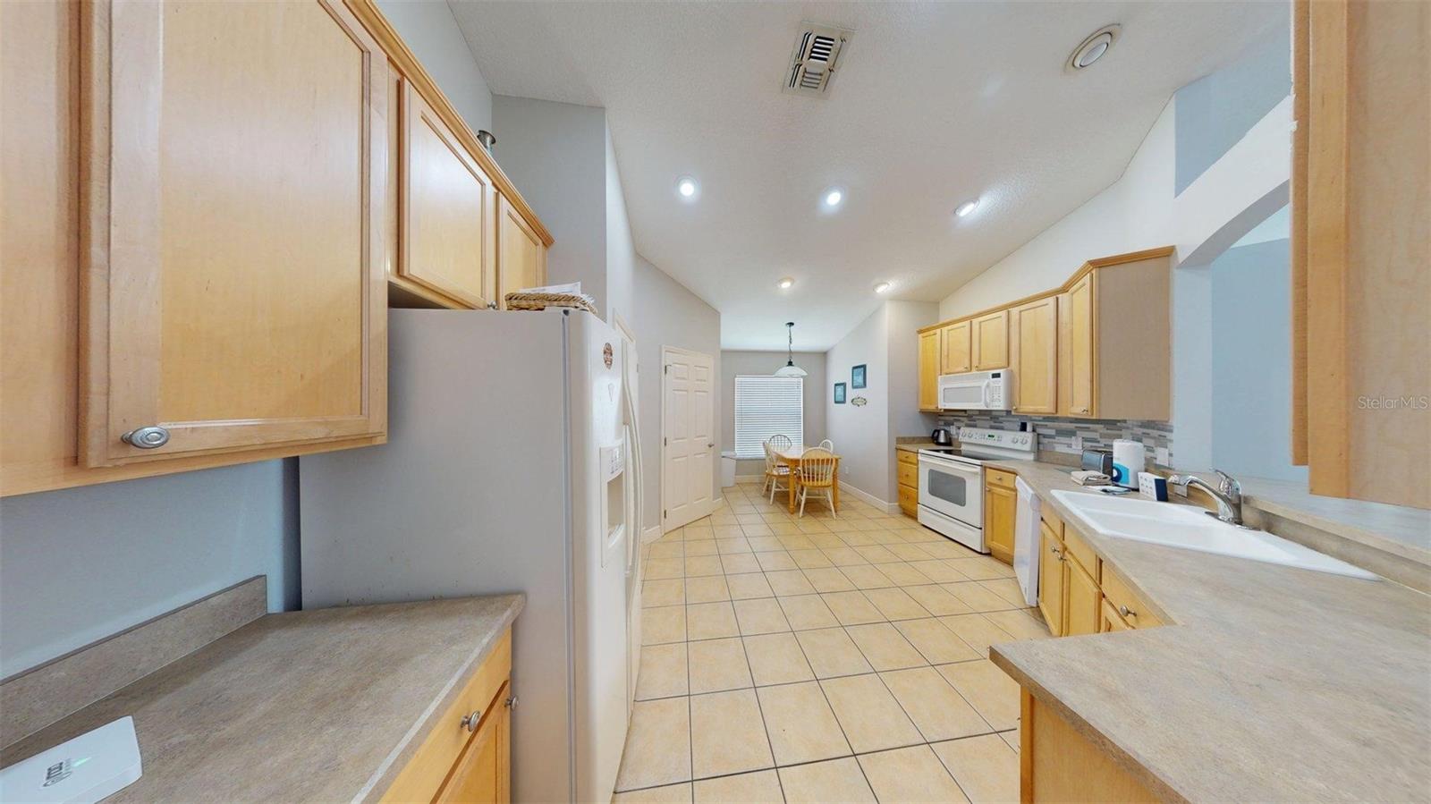 Image 6 of 36 For 257 Bonville Drive