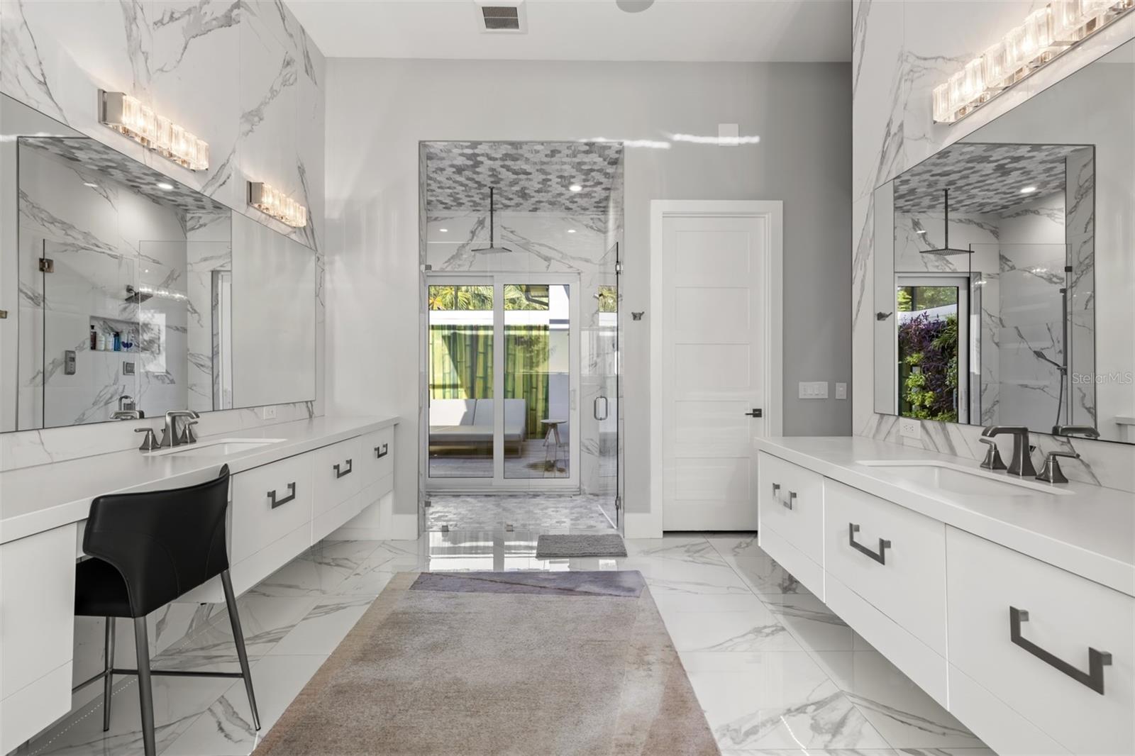 Image 34 of 88 For 3428 Chaine Du Lac Boulevard