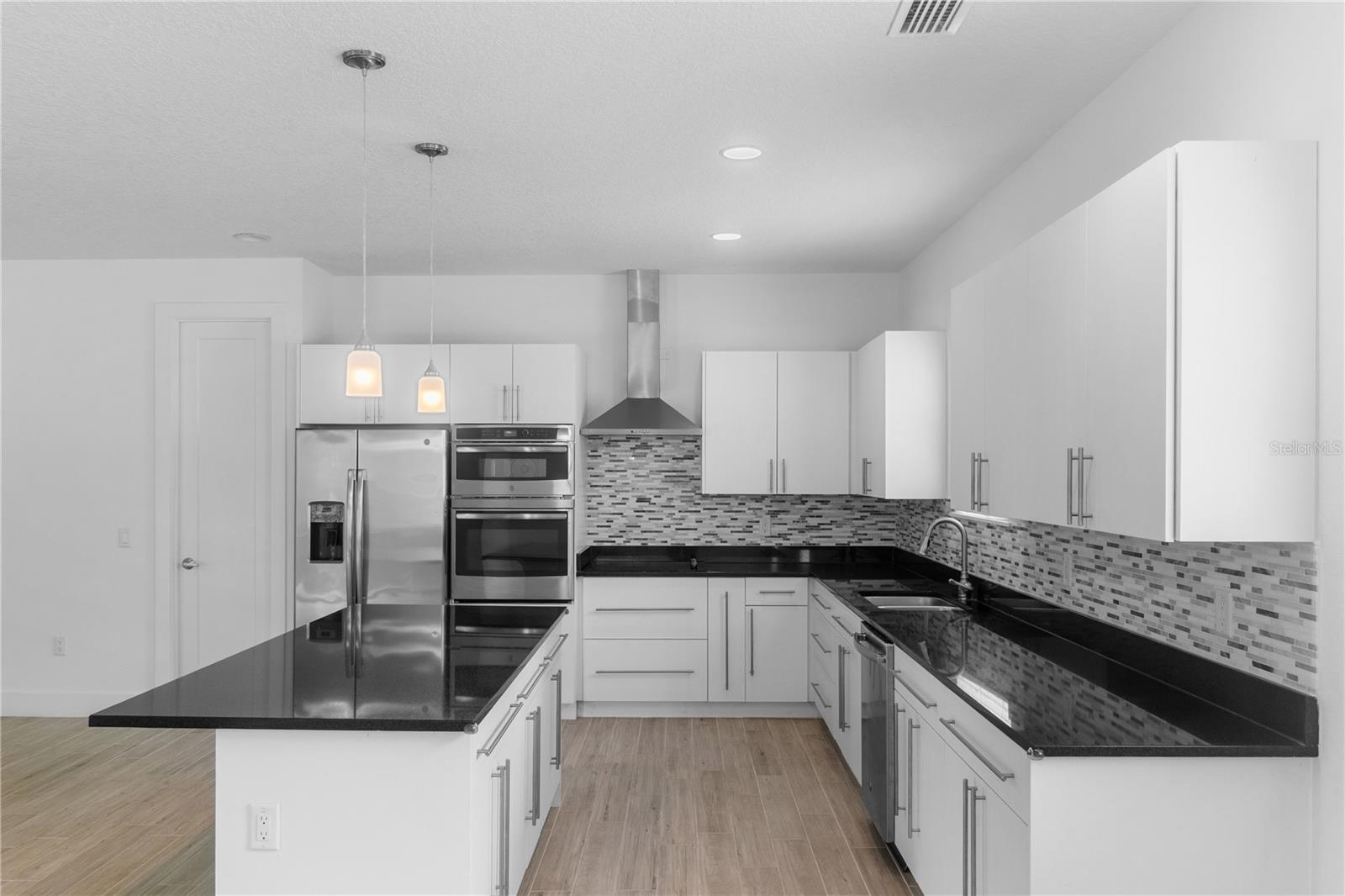 Image 10 of 29 For 1812 Stoneywood Way