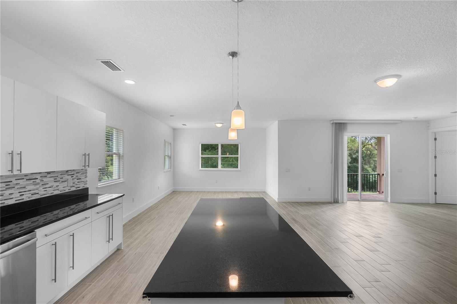 Image 14 of 29 For 1812 Stoneywood Way