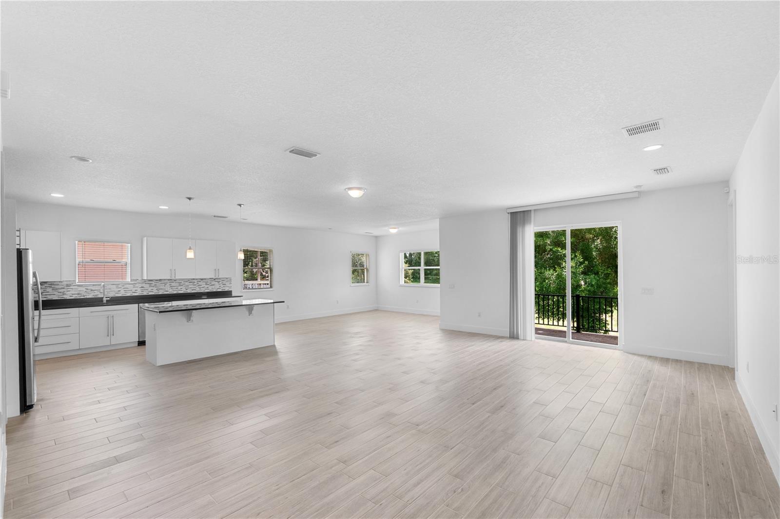 Image 2 of 29 For 1812 Stoneywood Way