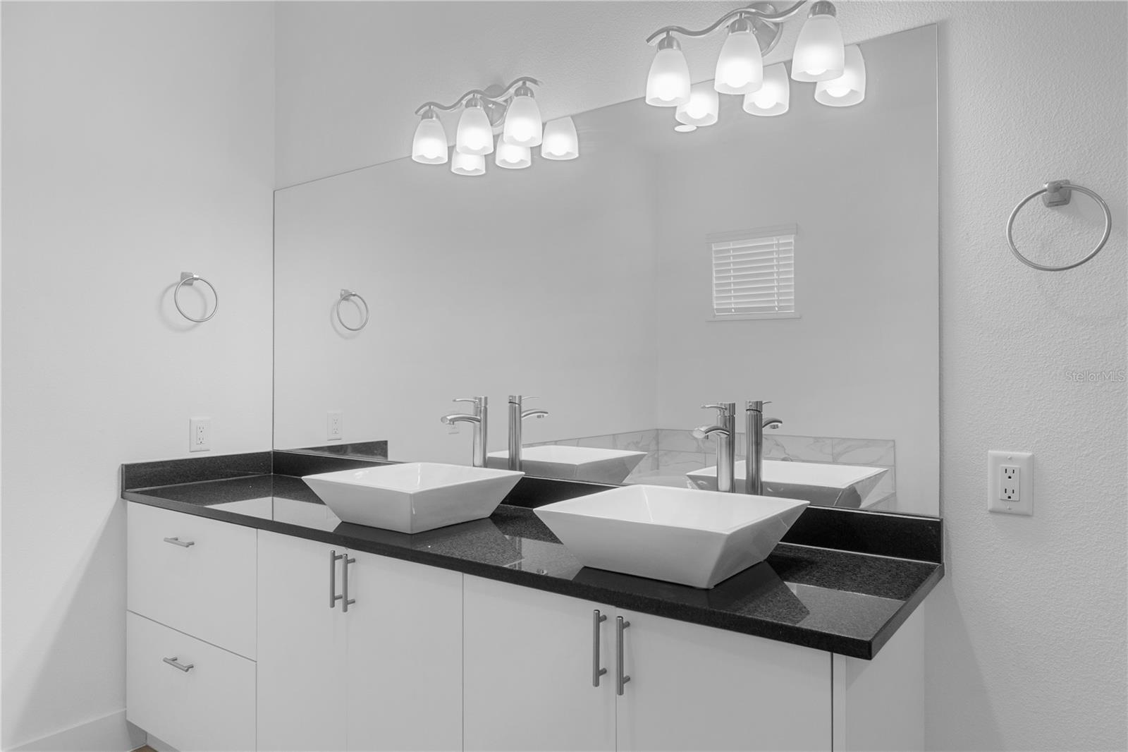 Image 7 of 29 For 1812 Stoneywood Way