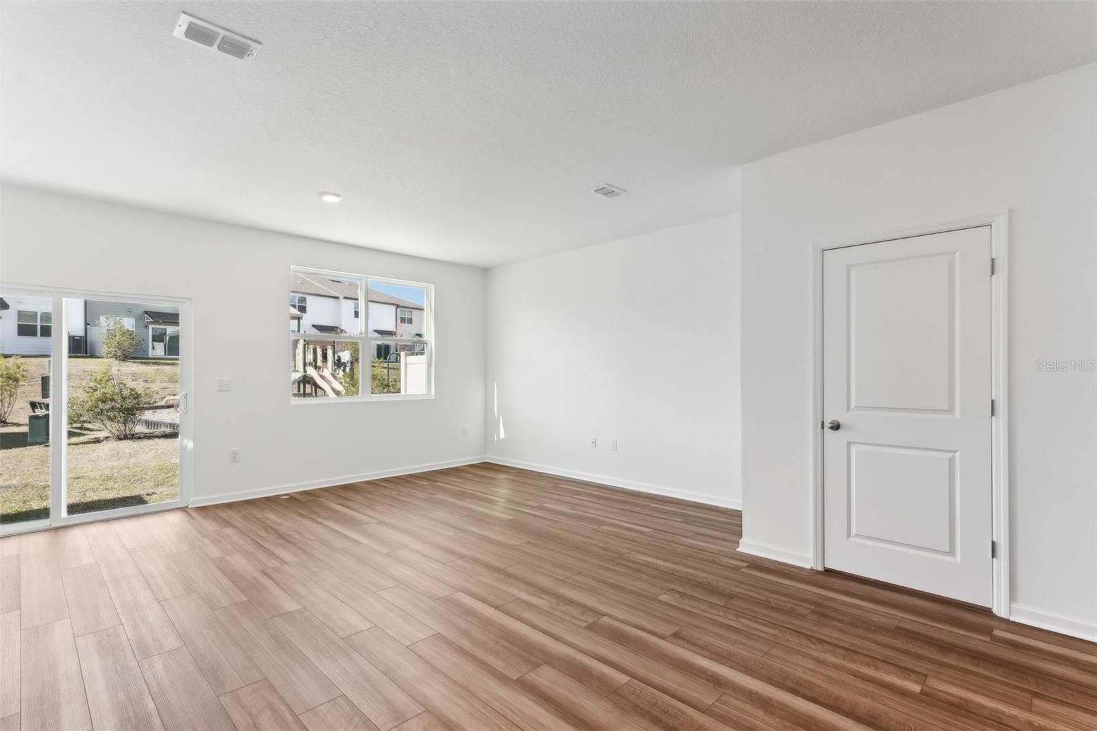 Image 37 of 47 For 6251 Daerr Ridge Street