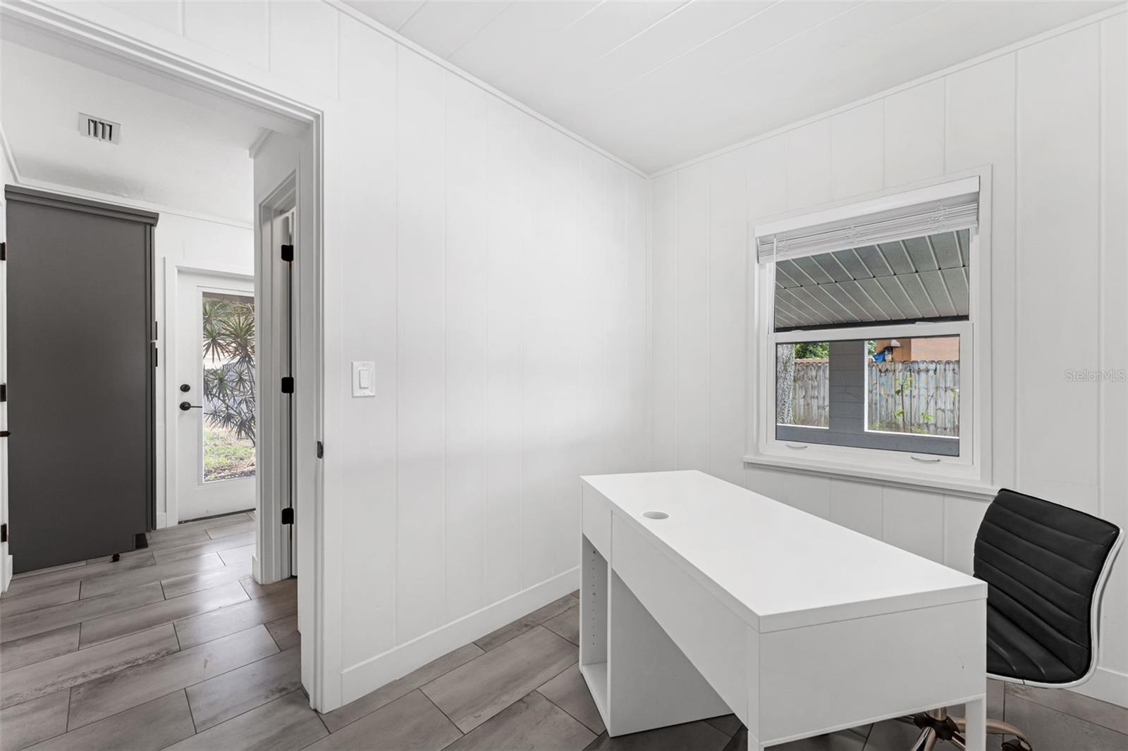 Image 27 of 39 For 714 28th Street