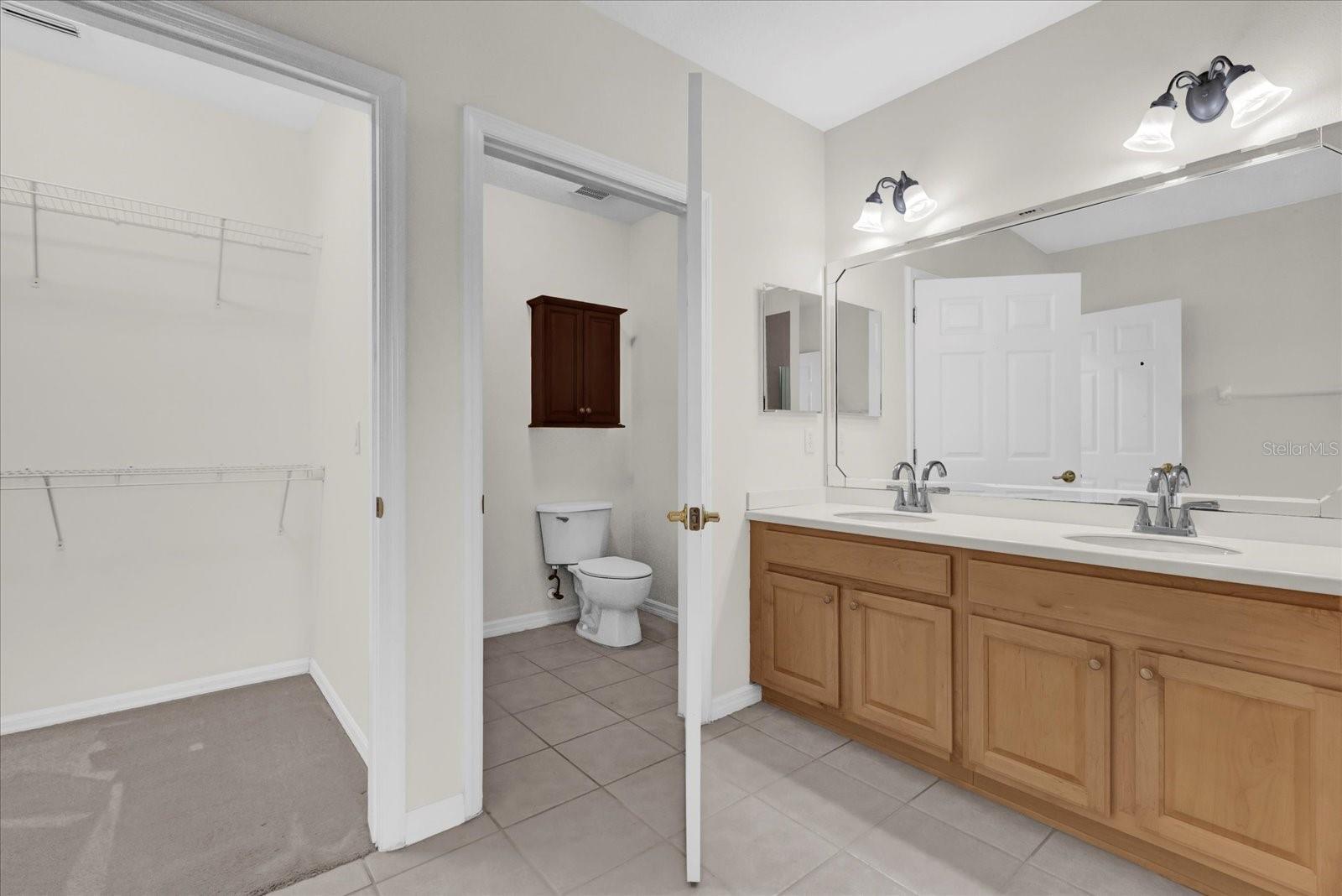 Image 16 of 25 For 9435 Myrtle Creek Lane 308