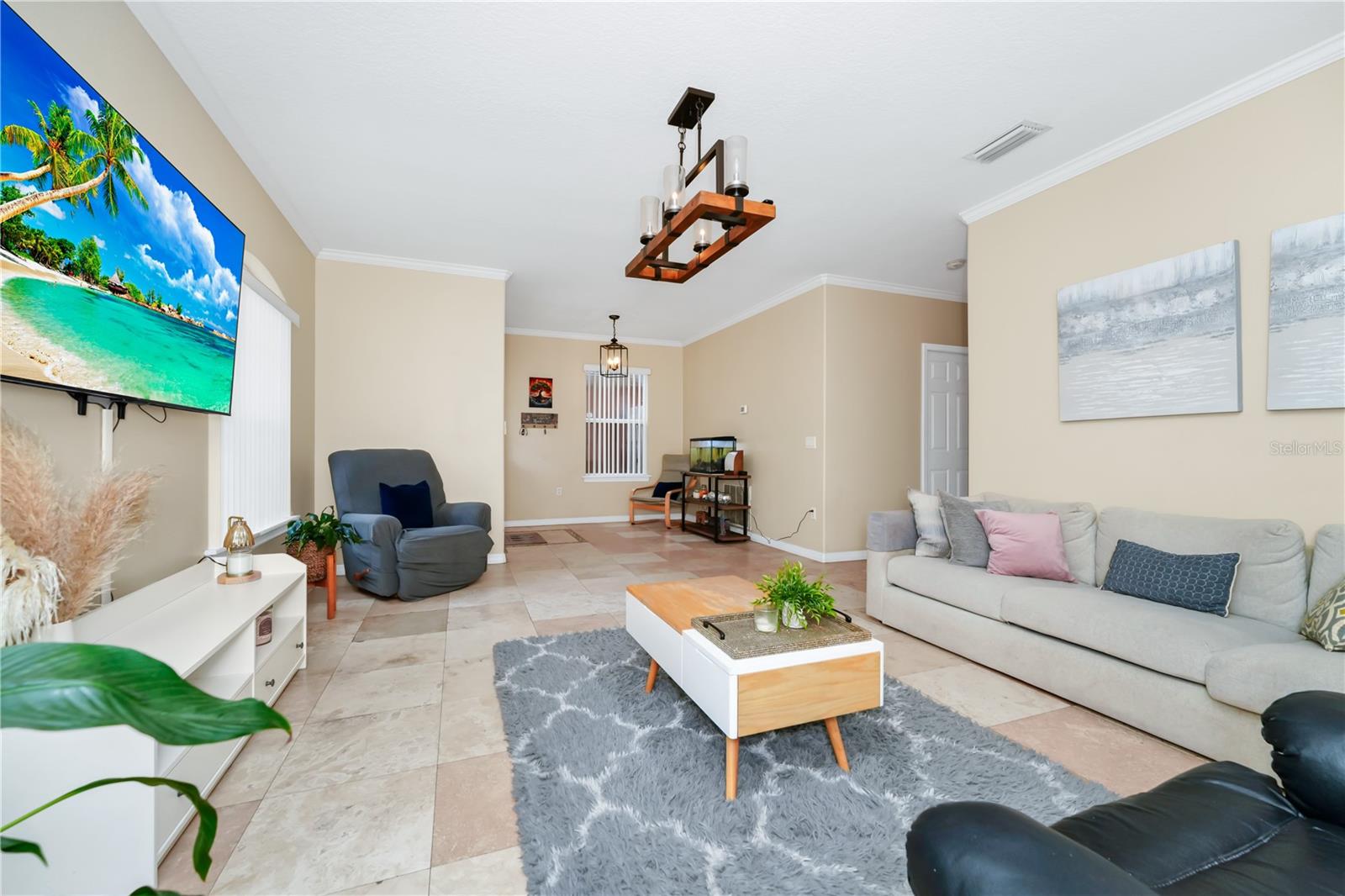 Image 10 of 42 For 1046 Morris Avenue 1046