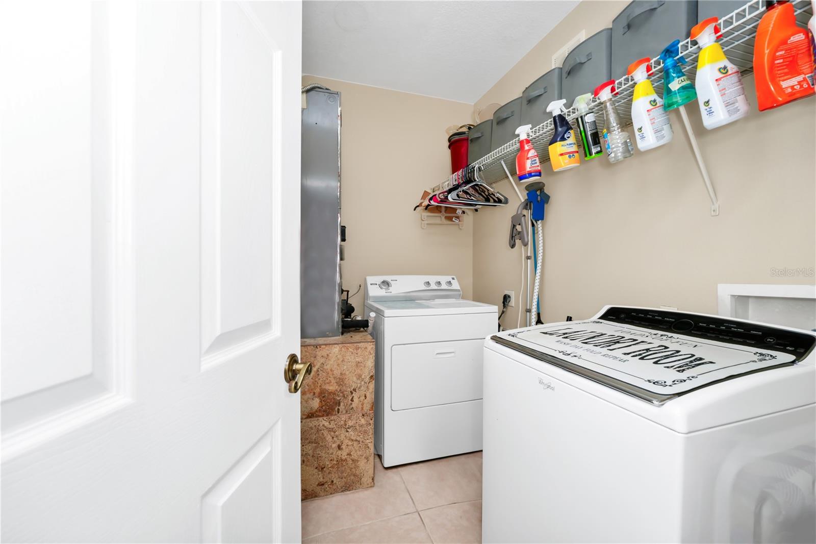 Image 20 of 42 For 1046 Morris Avenue 1046
