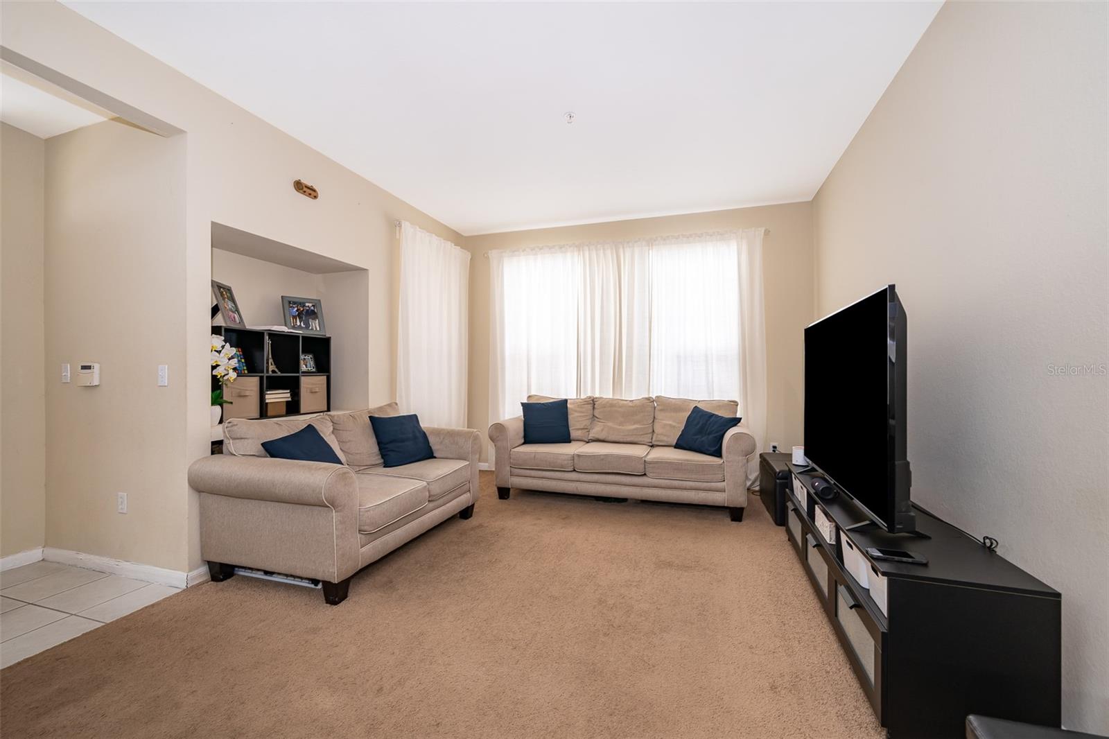 Image 5 of 24 For 9141 Lee Vista Boulevard 305