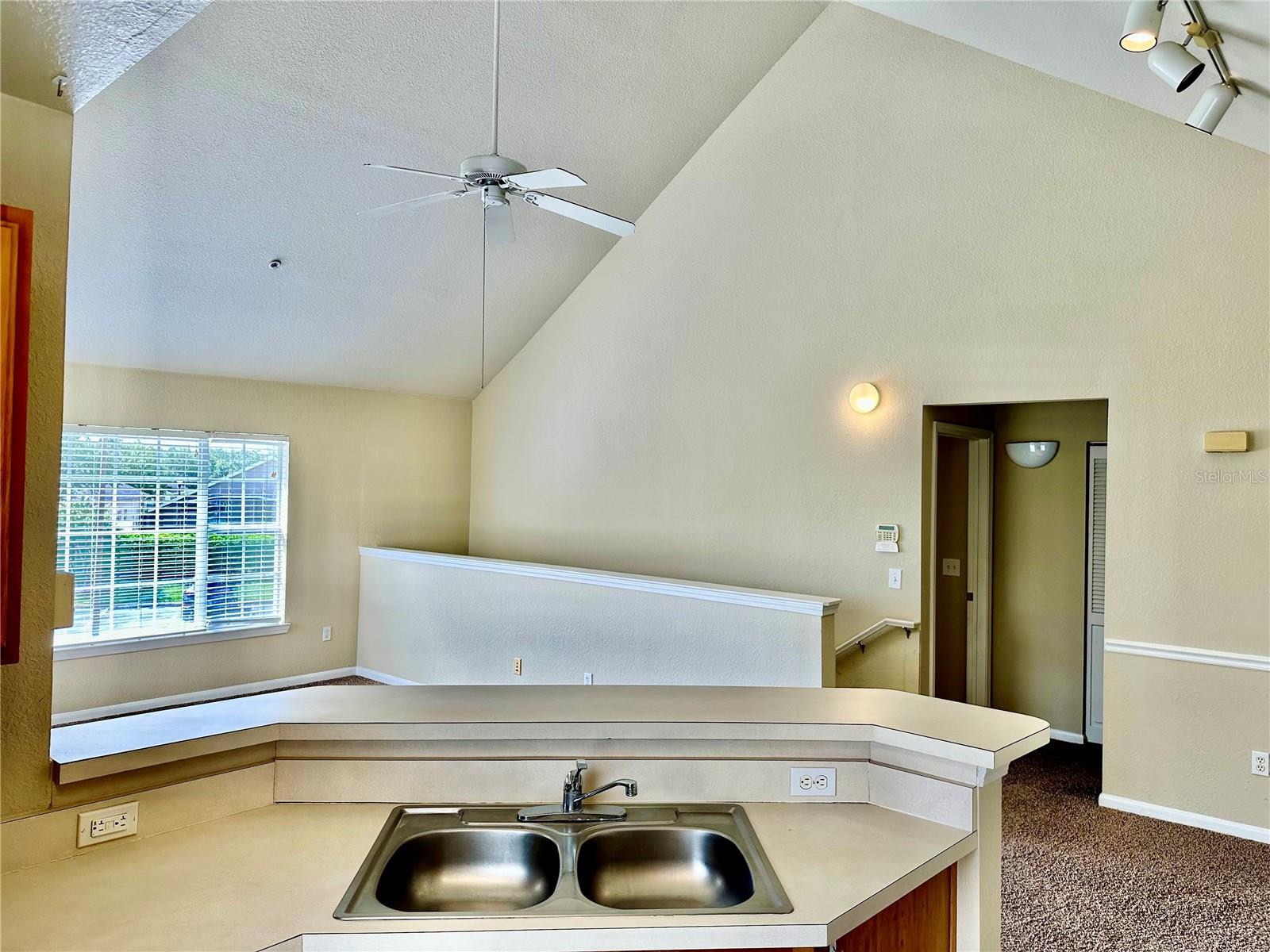 Image 6 of 28 For 9125 Lee Vista Boulevard 704