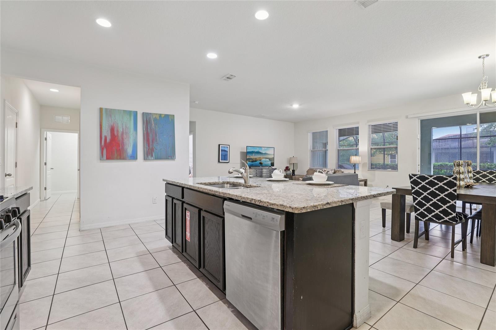 Image 14 of 69 For 7033 Oakwood Street