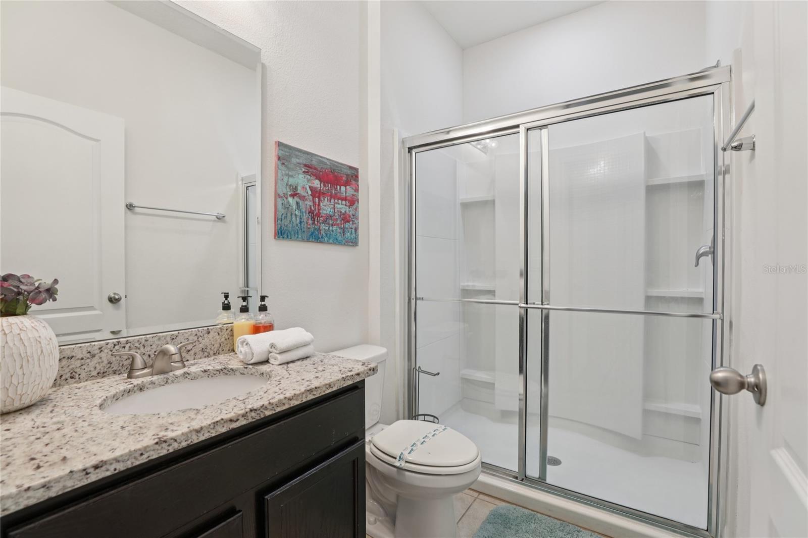 Image 27 of 69 For 7033 Oakwood Street